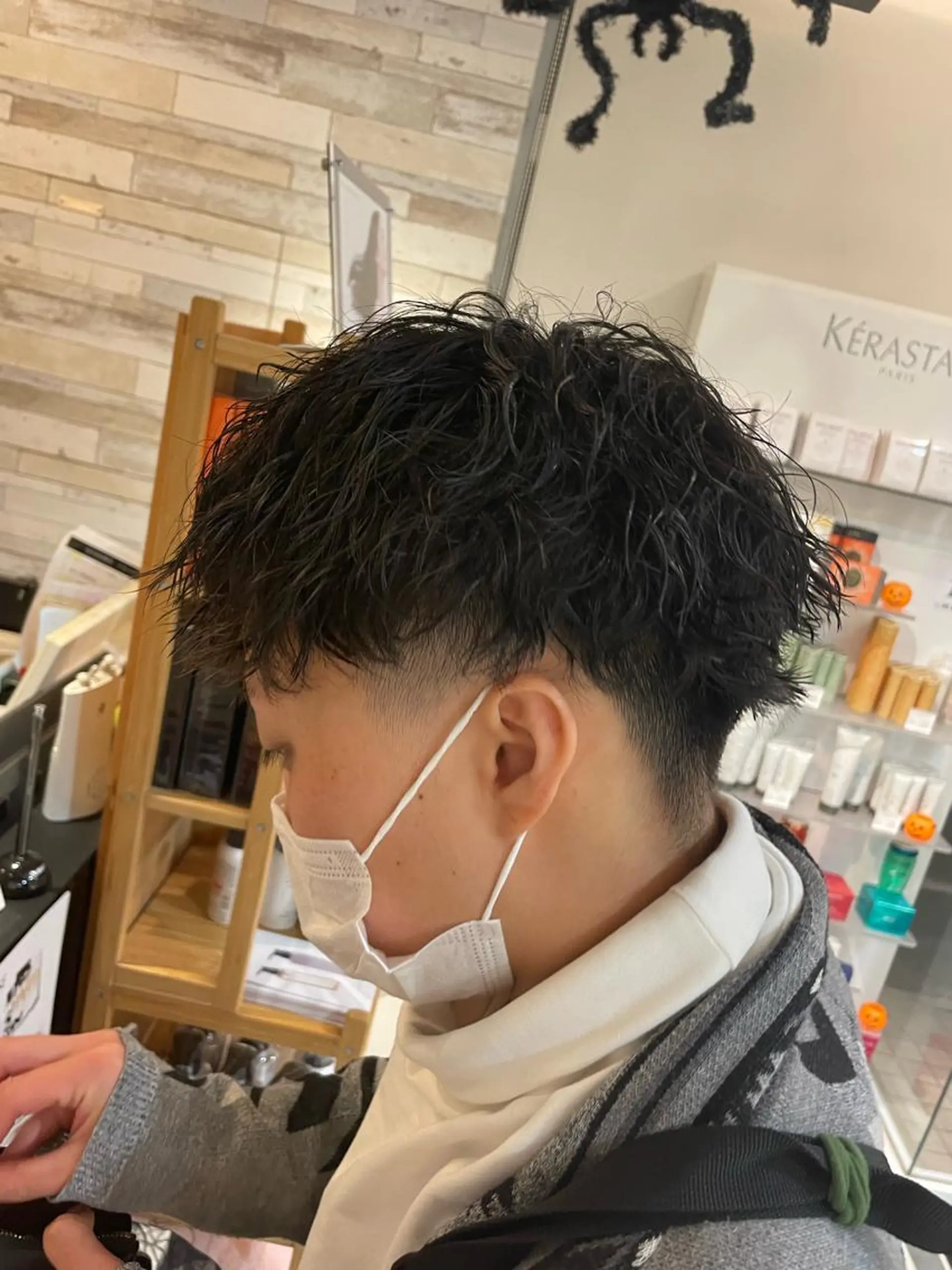 パーマ メンズ ザクザクレイヤー 🍀/ブリーチ/小田のヘアスタイル