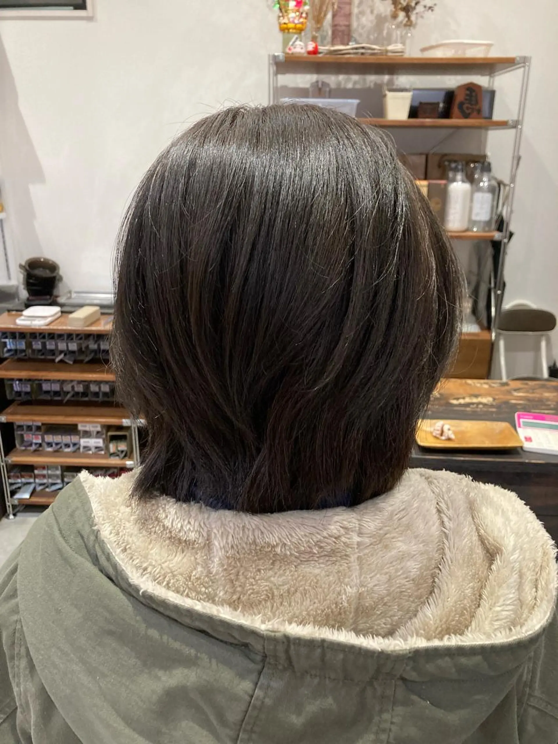 カラー ヘアカラー 折本 沙織のヘアスタイル