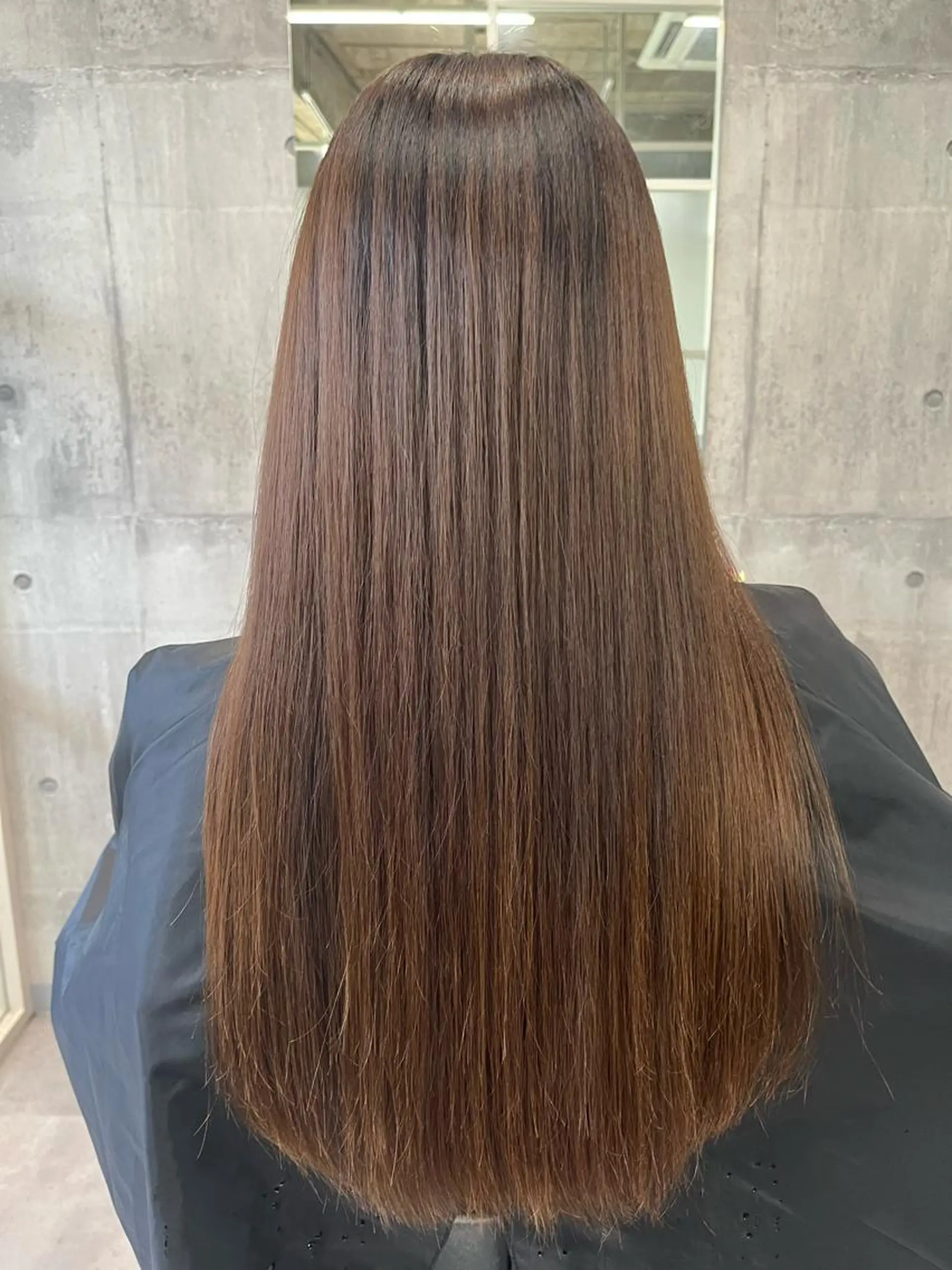 ミディアム カット 縮毛矯正 トリートメント newi WASHIOのヘアスタイル