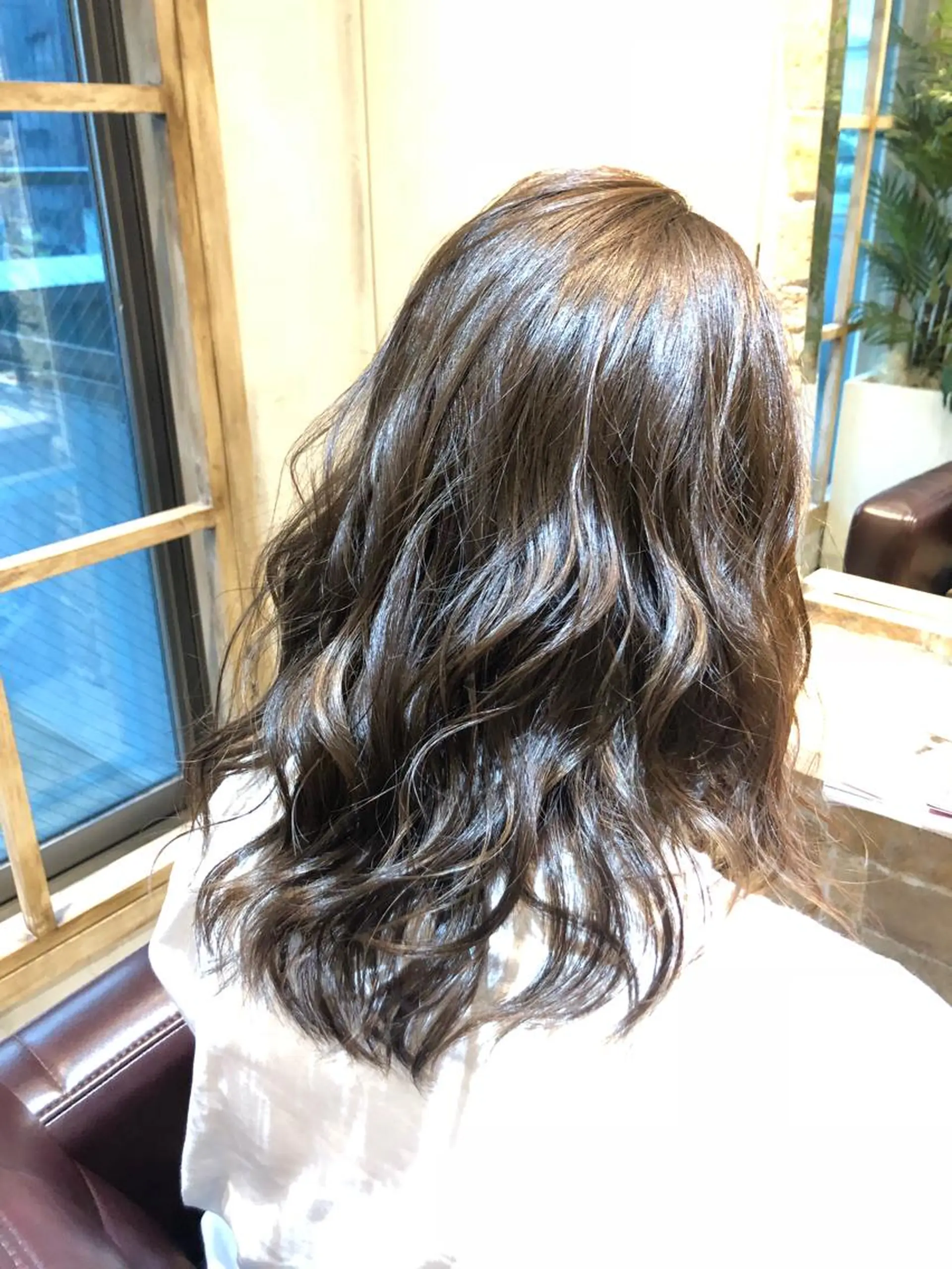 セミロング カラー Silk-lei【銀座店】所属・銀座/美髪縮毛矯正 /髪質改善/山本翔華のヘアスタイル