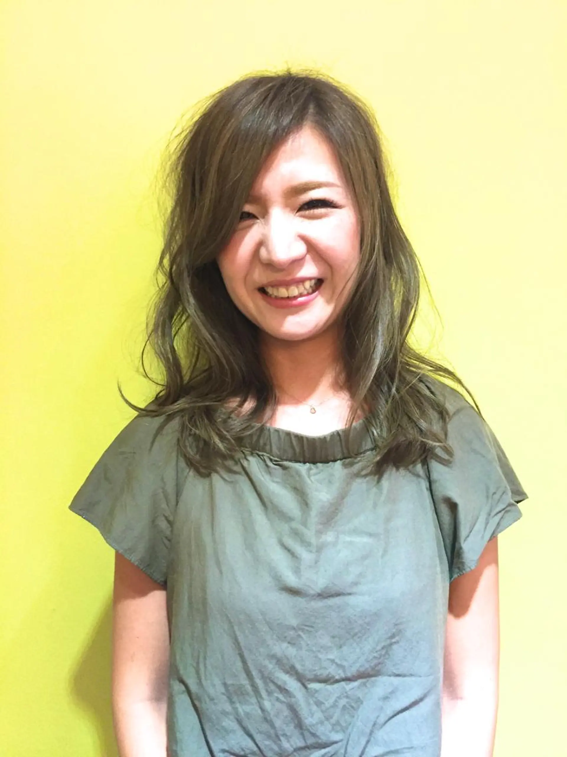 セミロング パーマ 鬼頭 洋吏のヘアスタイル