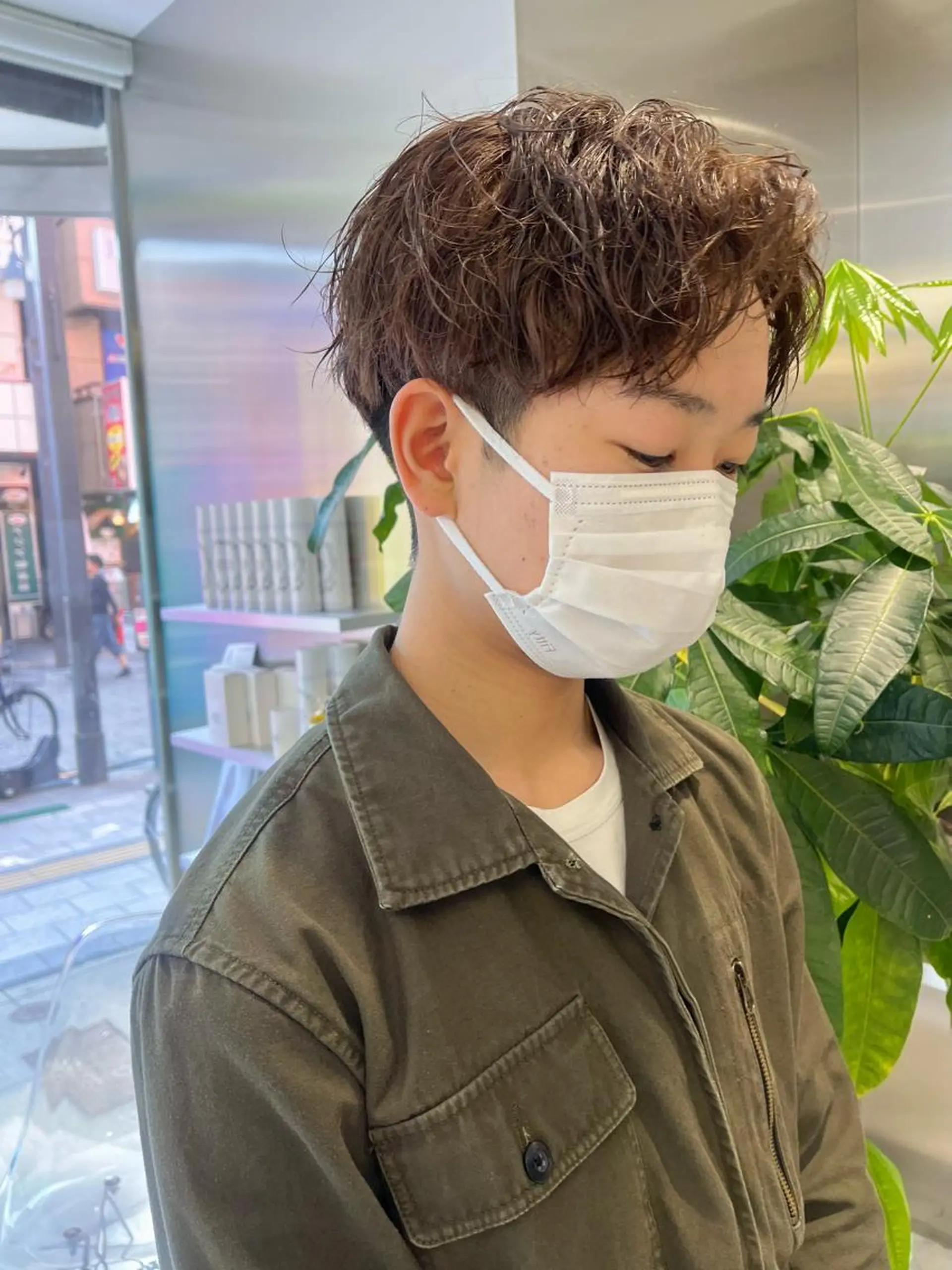 ショート カラー メンズ メンズブリーチ フェードカット メンズ韓国風 メンズメッシュ マッシュ カット ヘアカラー mai🤍縮毛酸性ス トレート/アイリストのヘアスタイル