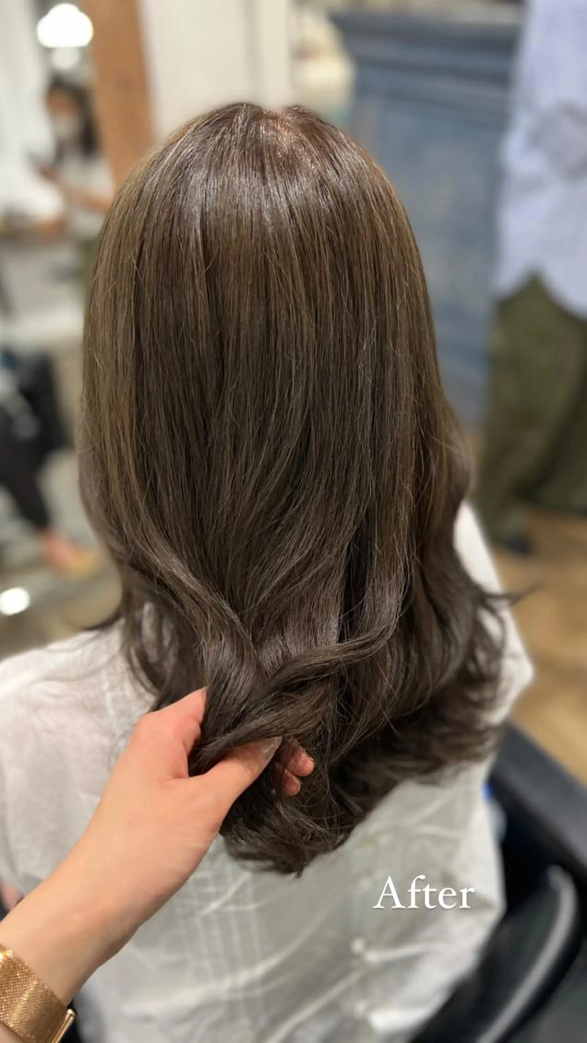 ミディアム カラー 透明感カラー イルミナカラー トリートメント CIEL misakiのヘアスタイル