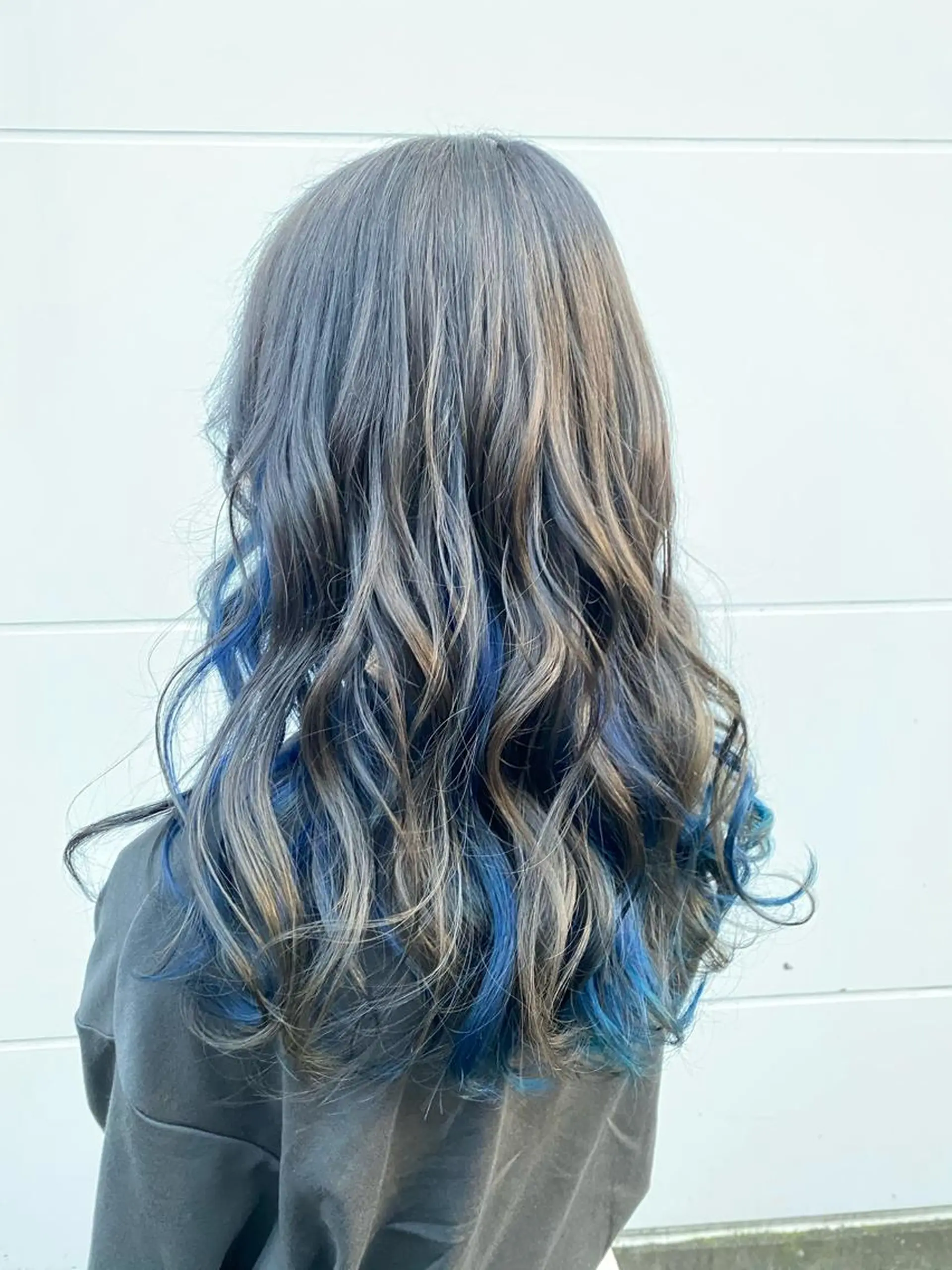 セミロング ヘアカラー ゆぴ☾‪/推しカラー /ハイトーンのヘアスタイル