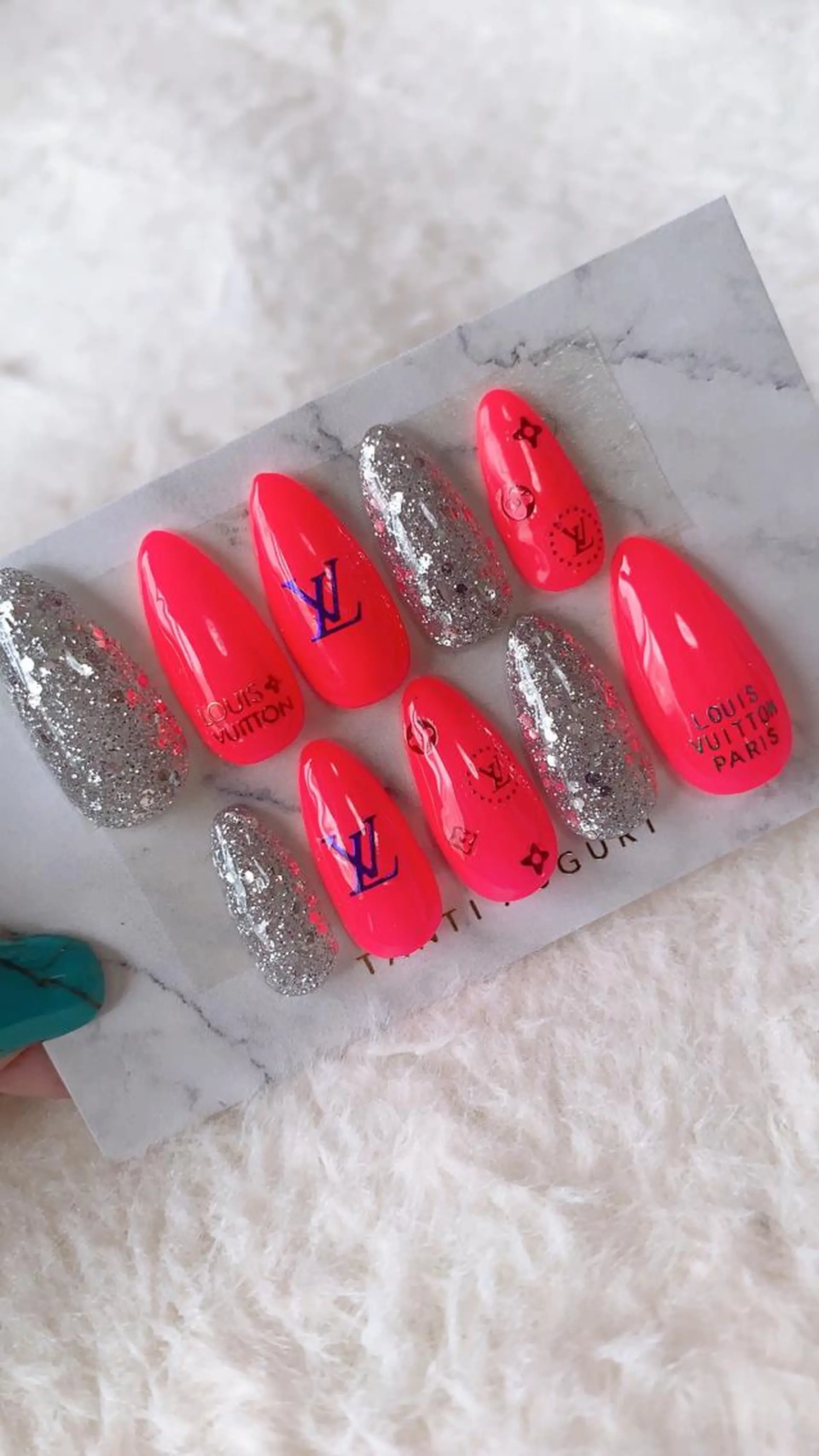 ネイル mou mou nailのネイルデザイン