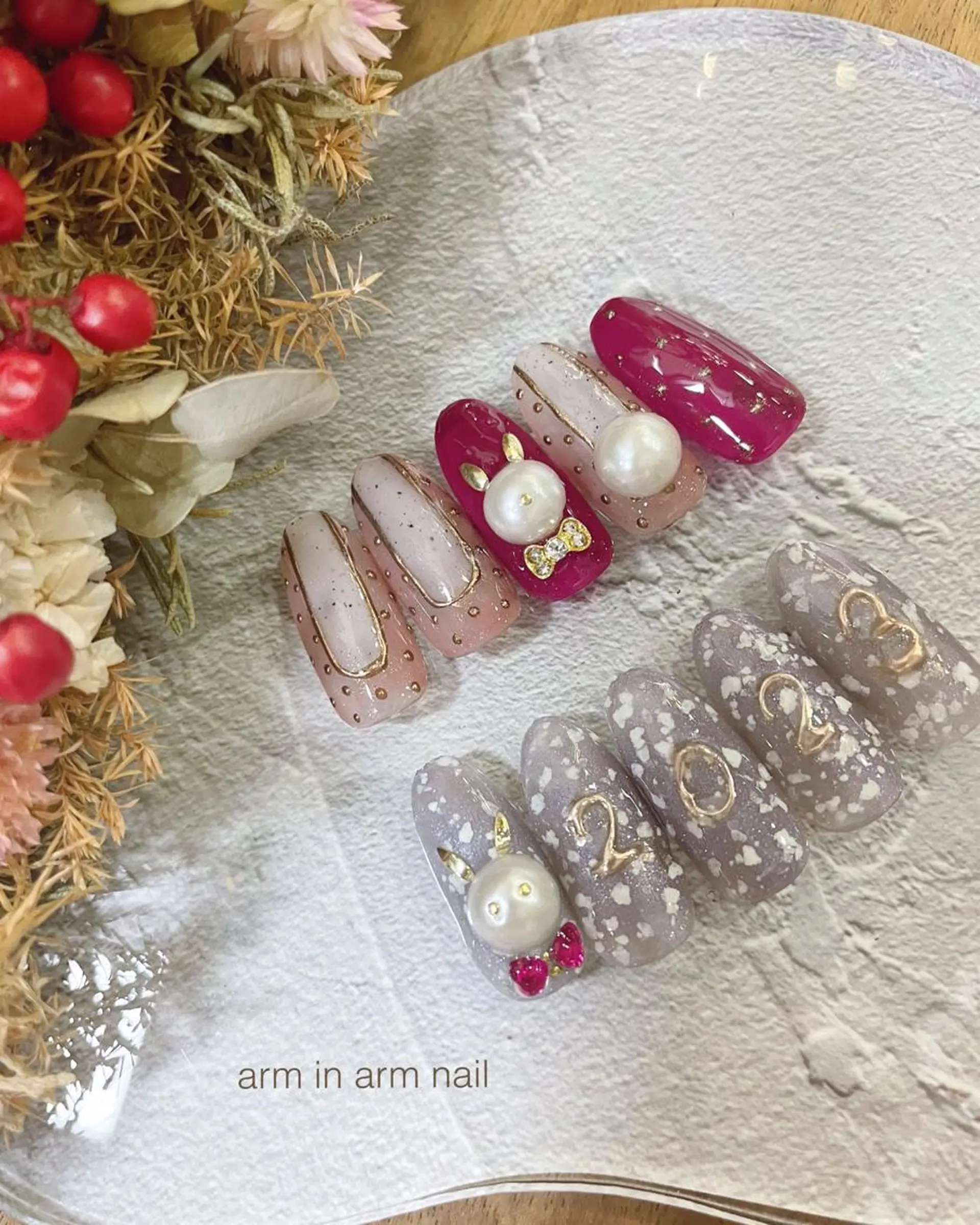 ネイル arm in arm ︎✿Yamamotoのマツエク・マツパデザイン