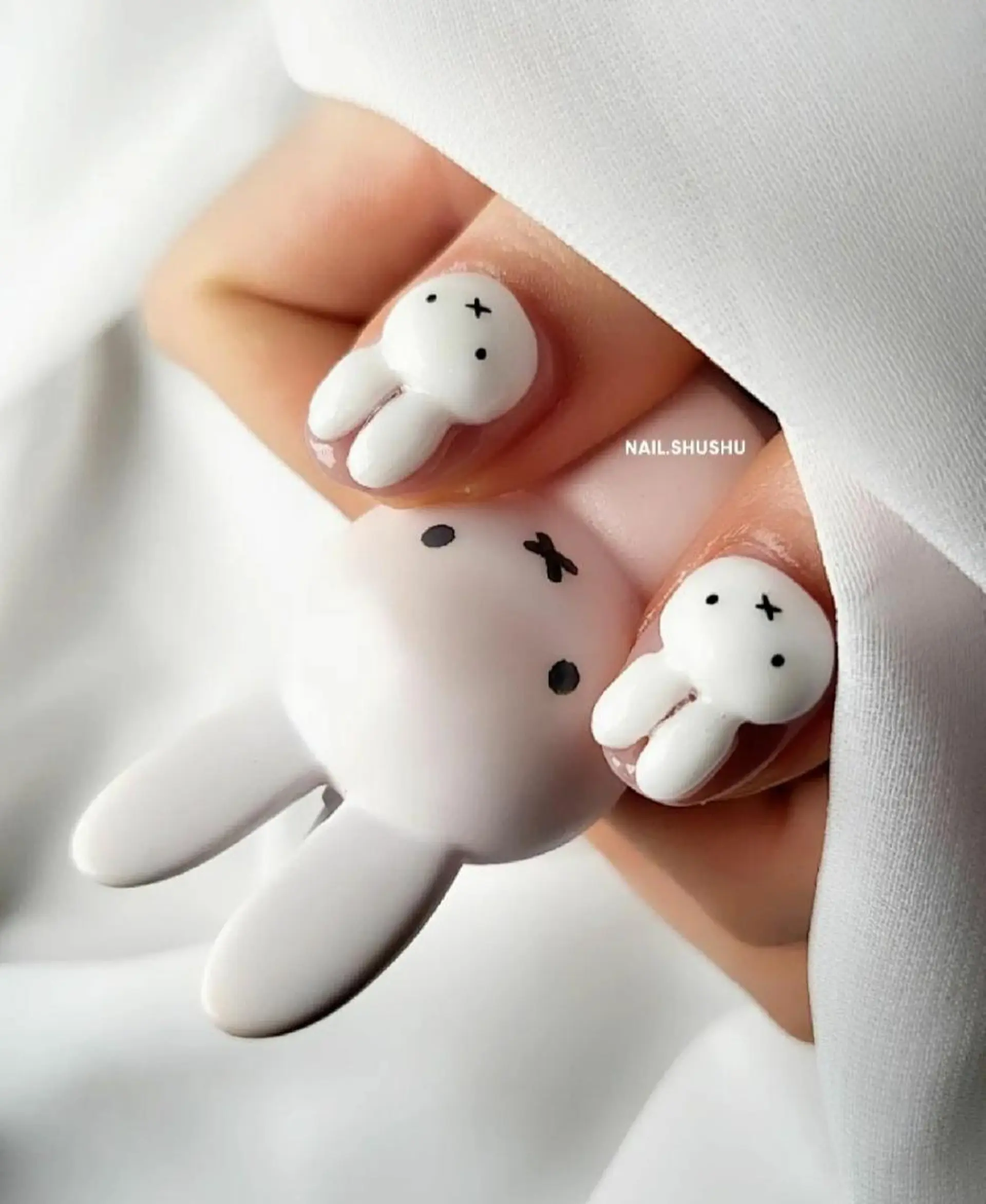 ネイル 持ち込み ニュアンスネイル ワンカラーネイル シンプルネイル 春ネイル 3dパーツ/流行り 👧shushu❤️のネイルデザイン
