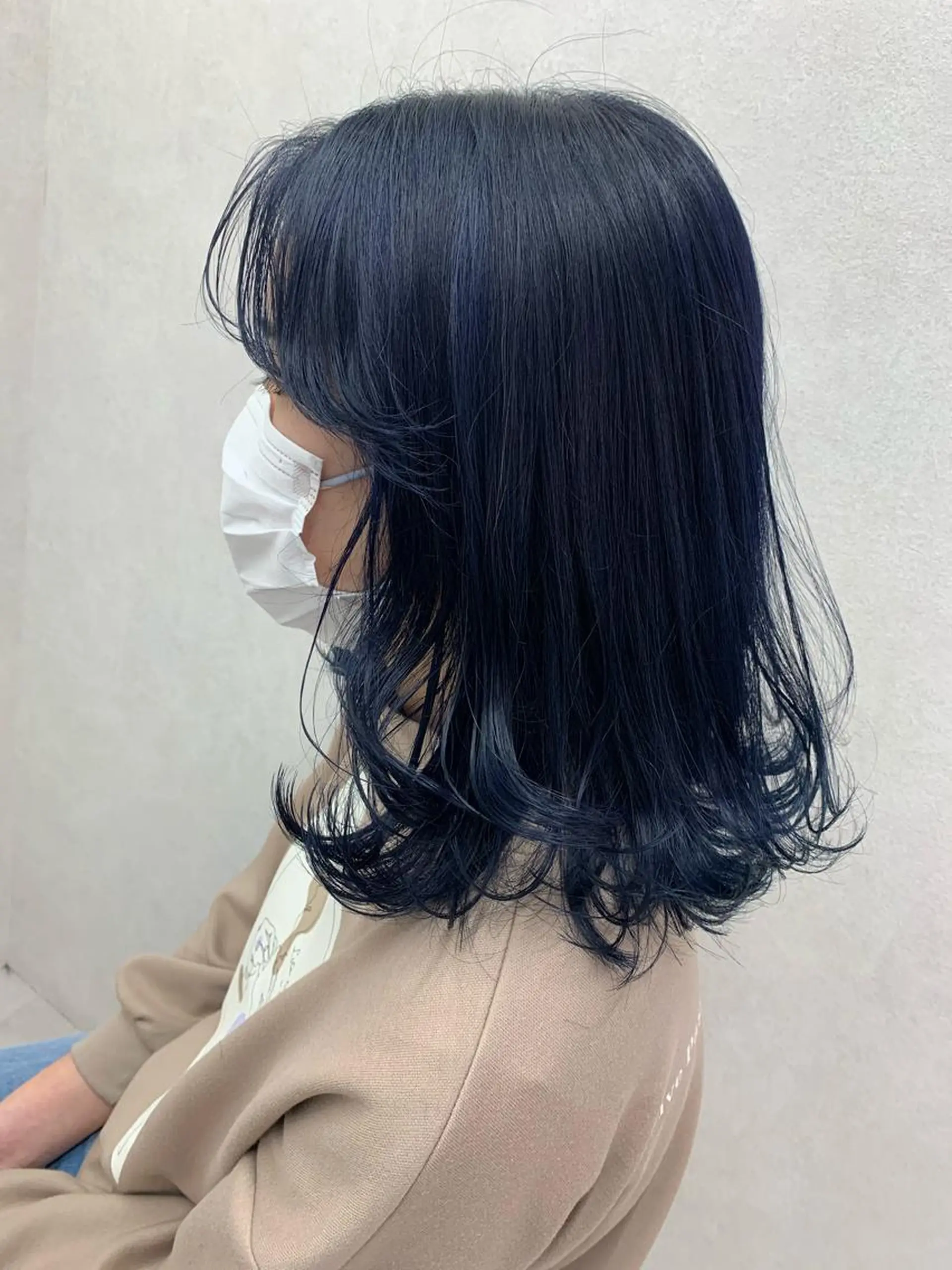 ミディアム カラー くびれヘア ヨシンモリ 韓国風ヘア ヘアカラー トリートメント FRAME+spa&hair roomなんば駅前店所属・🌸MAYU🌸 ハイトーン➕レイヤーのヘアスタイル