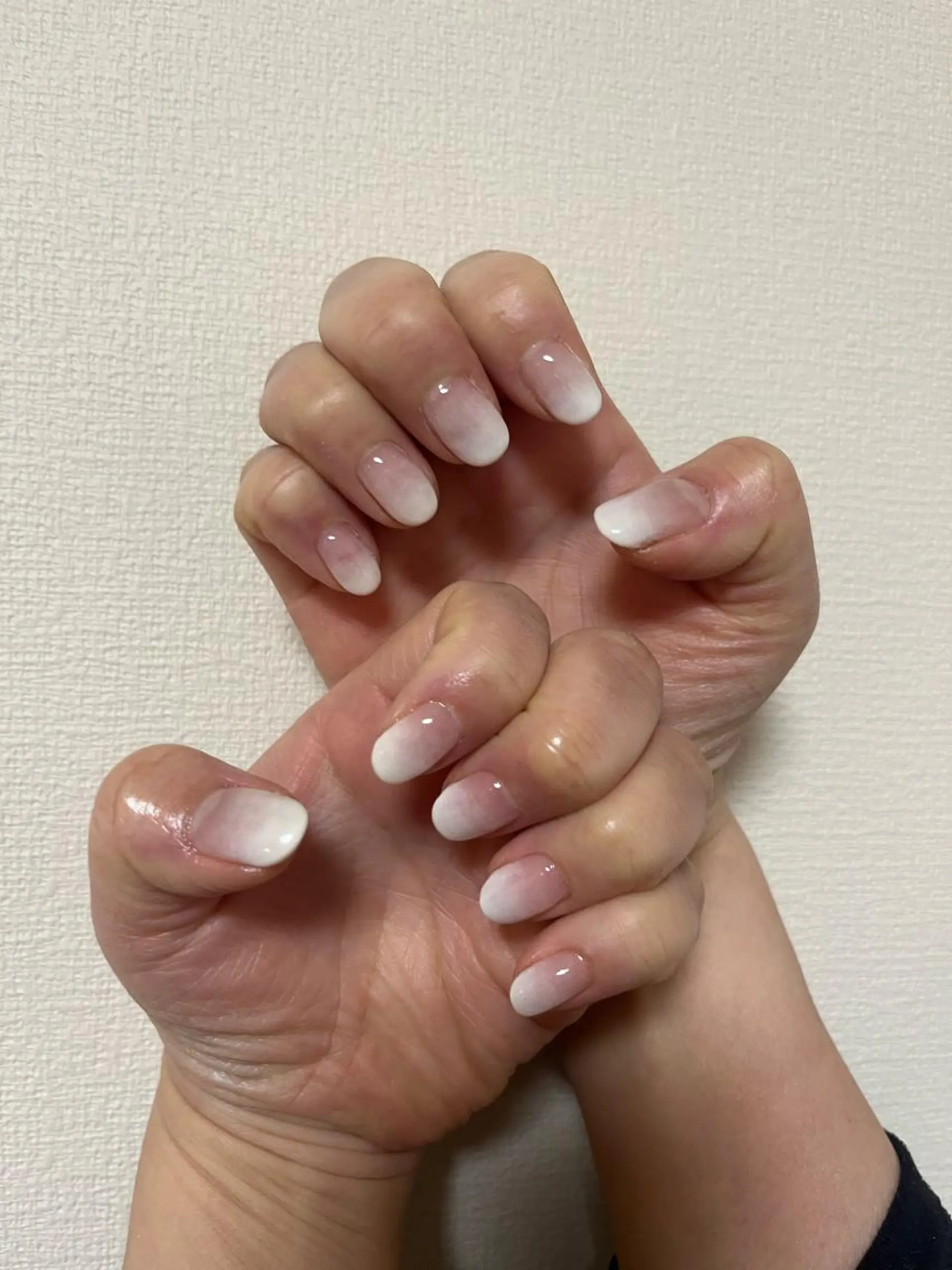 ネイル グラデーション aloalo所属・aloalo MIKAのネイルデザイン