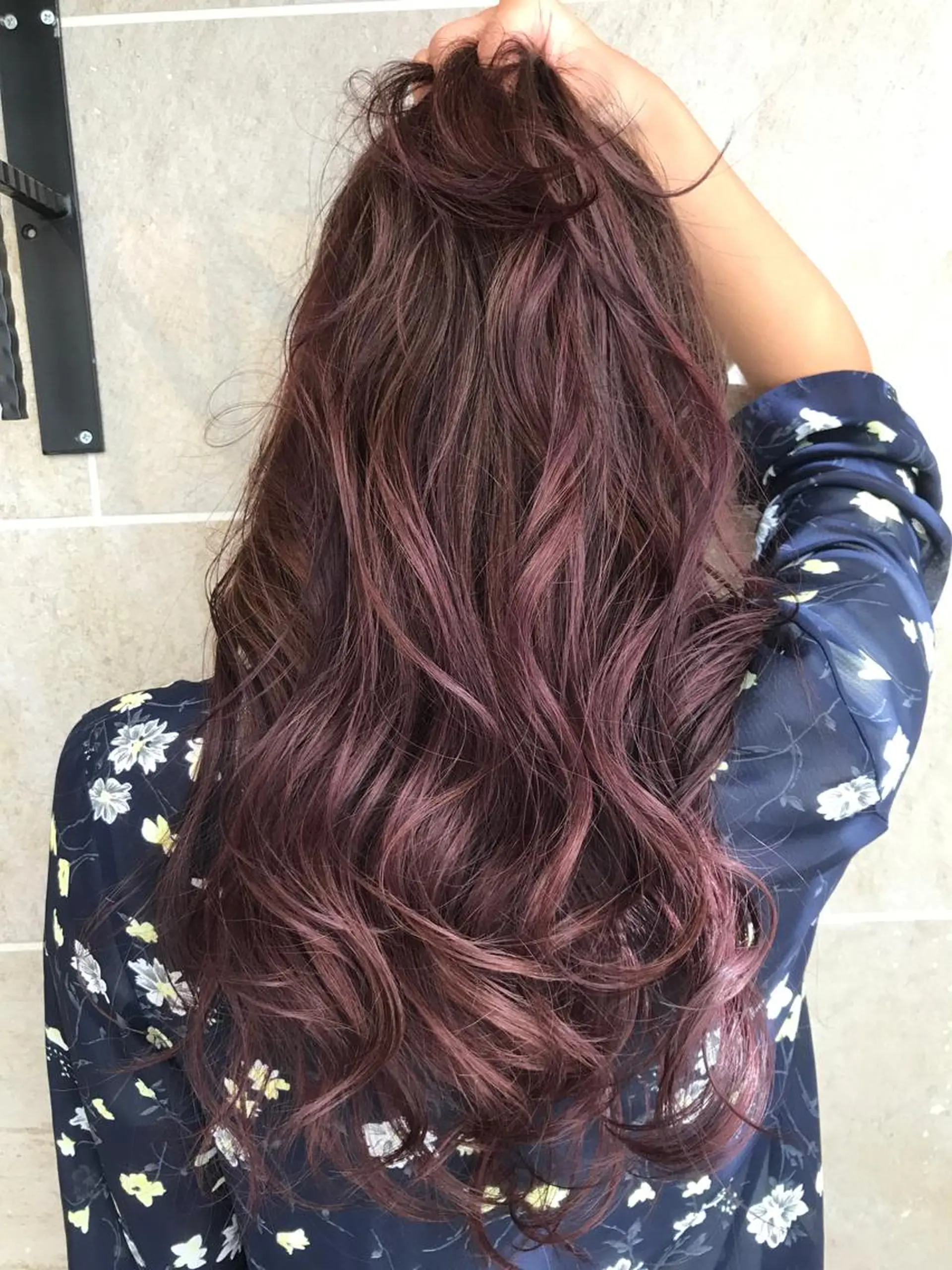 ロング カラー イルミナカラー トリートメント カット ヘアカラー noa.所属・noa. 高橋タツヤのヘアスタイル