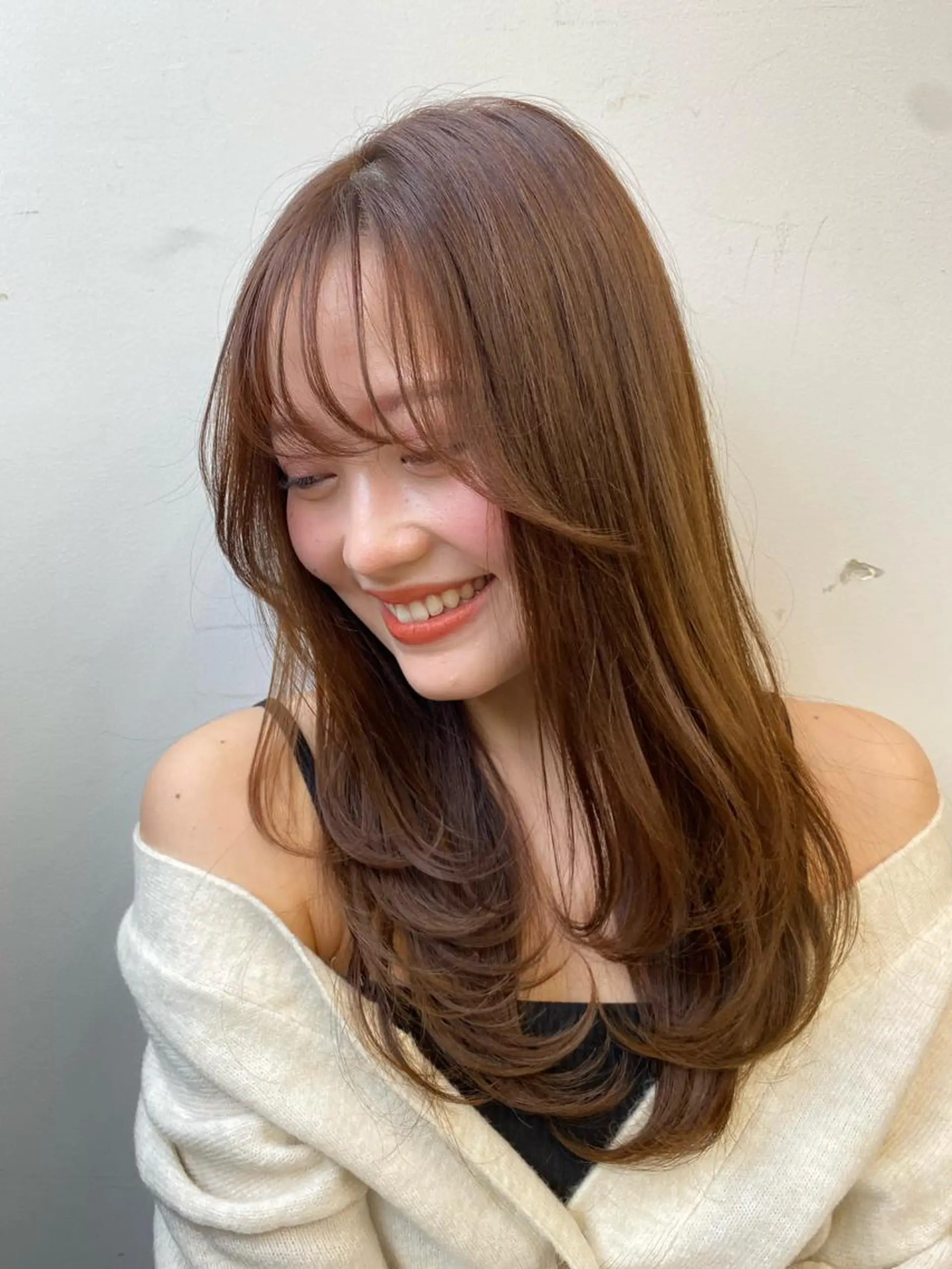 セミロング カット ✨大人韓国レイヤー ✨吉原 潤✨のヘアスタイル