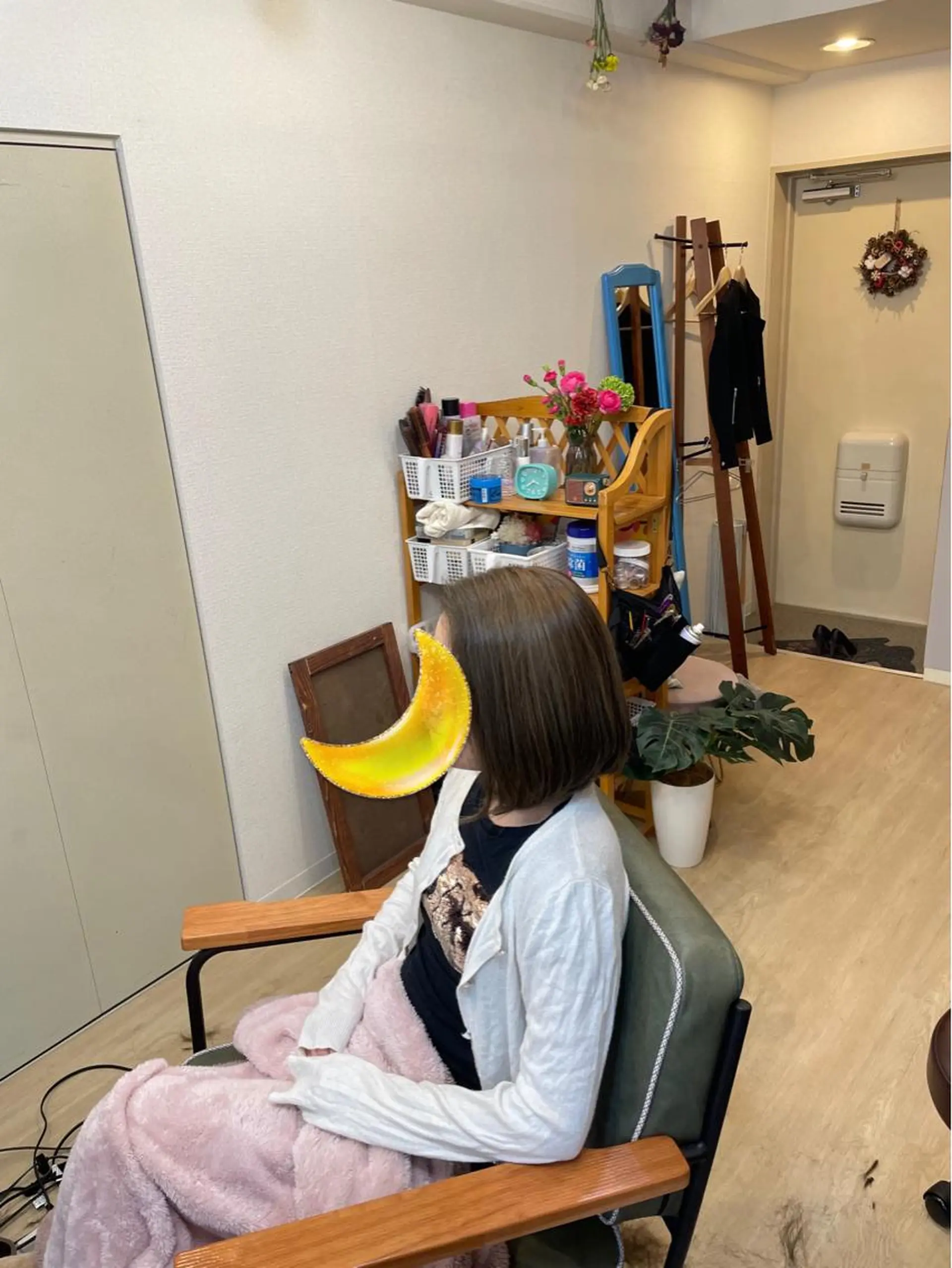 ショート カラー ベージュカラー ブルーカラー ダブルカラー カット ヘアカラー トリートメント HempBeauty 浅野アサミのヘアスタイル