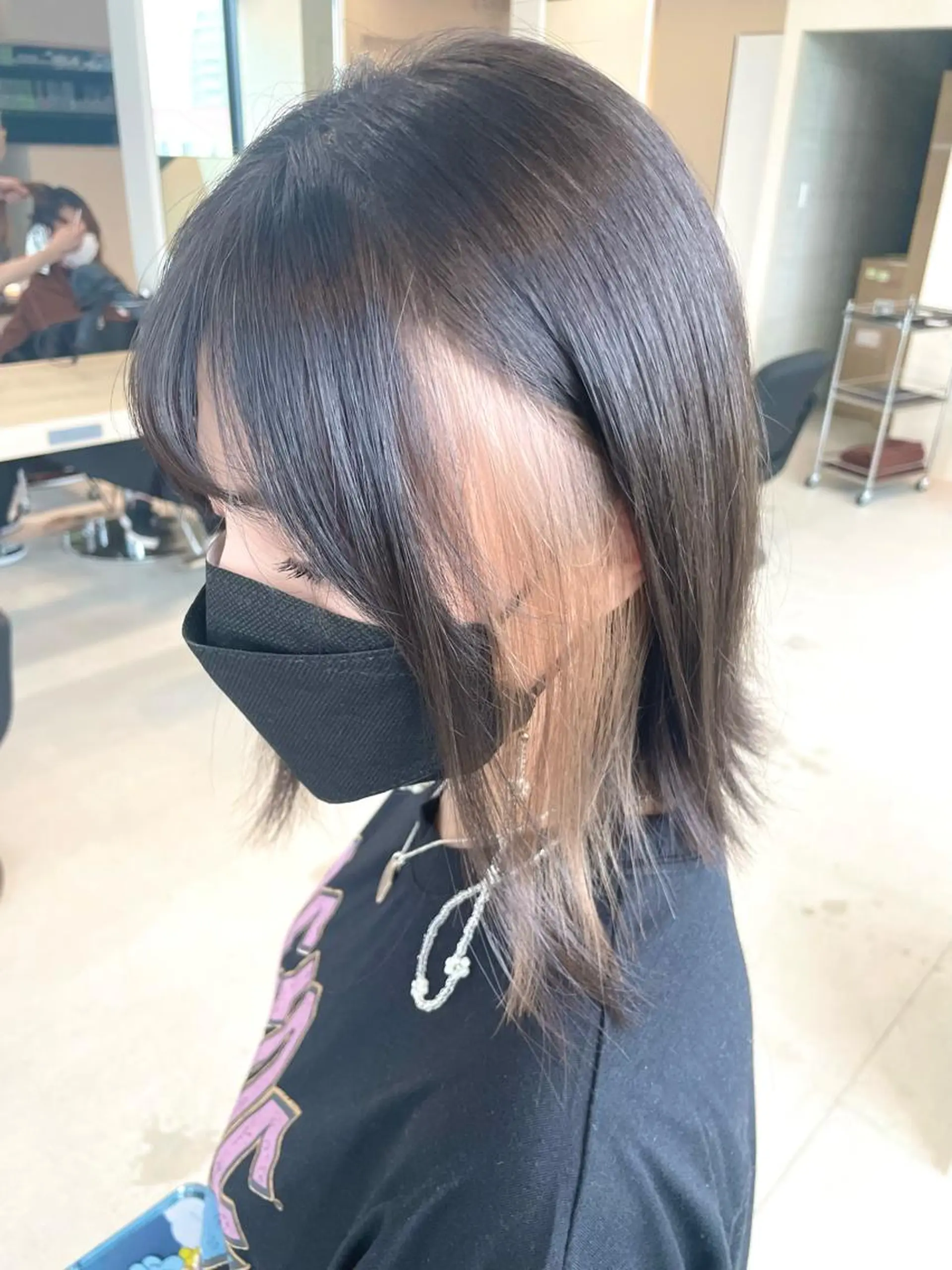 ミディアム カラー アディクシーカラー バレイヤージュ ベージュカラー ブリーチ ケアブリーチ Lia所属・皆木 智晴のヘアスタイル