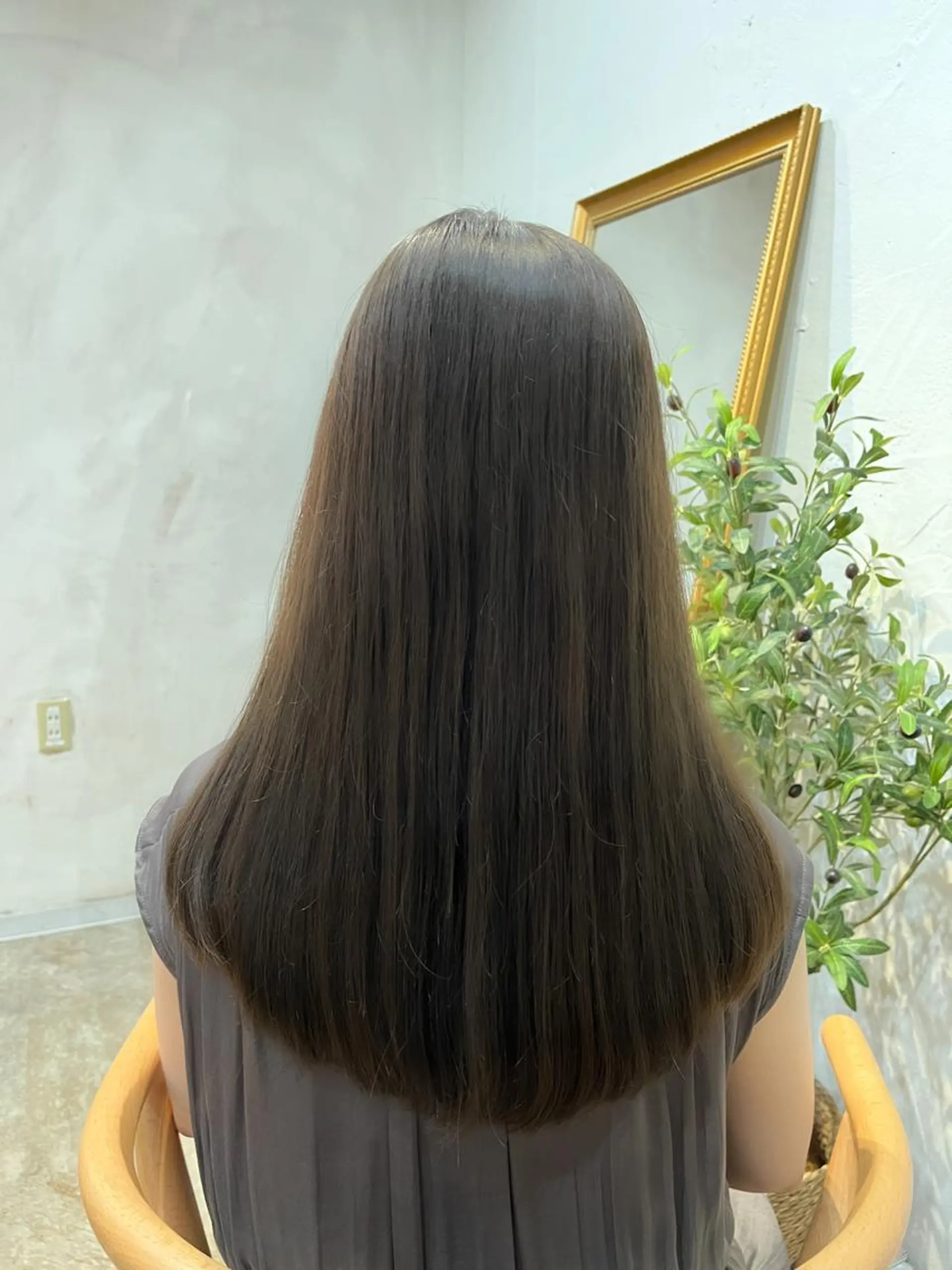 セミロング 小顔ショート🦋 八巻ちさとのヘアスタイル