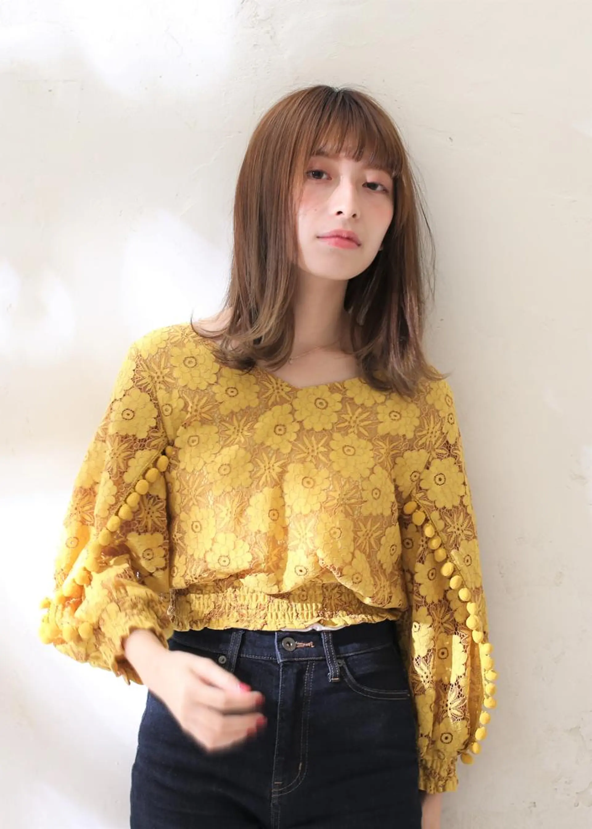 ミディアム 小林 永佳のヘアスタイル