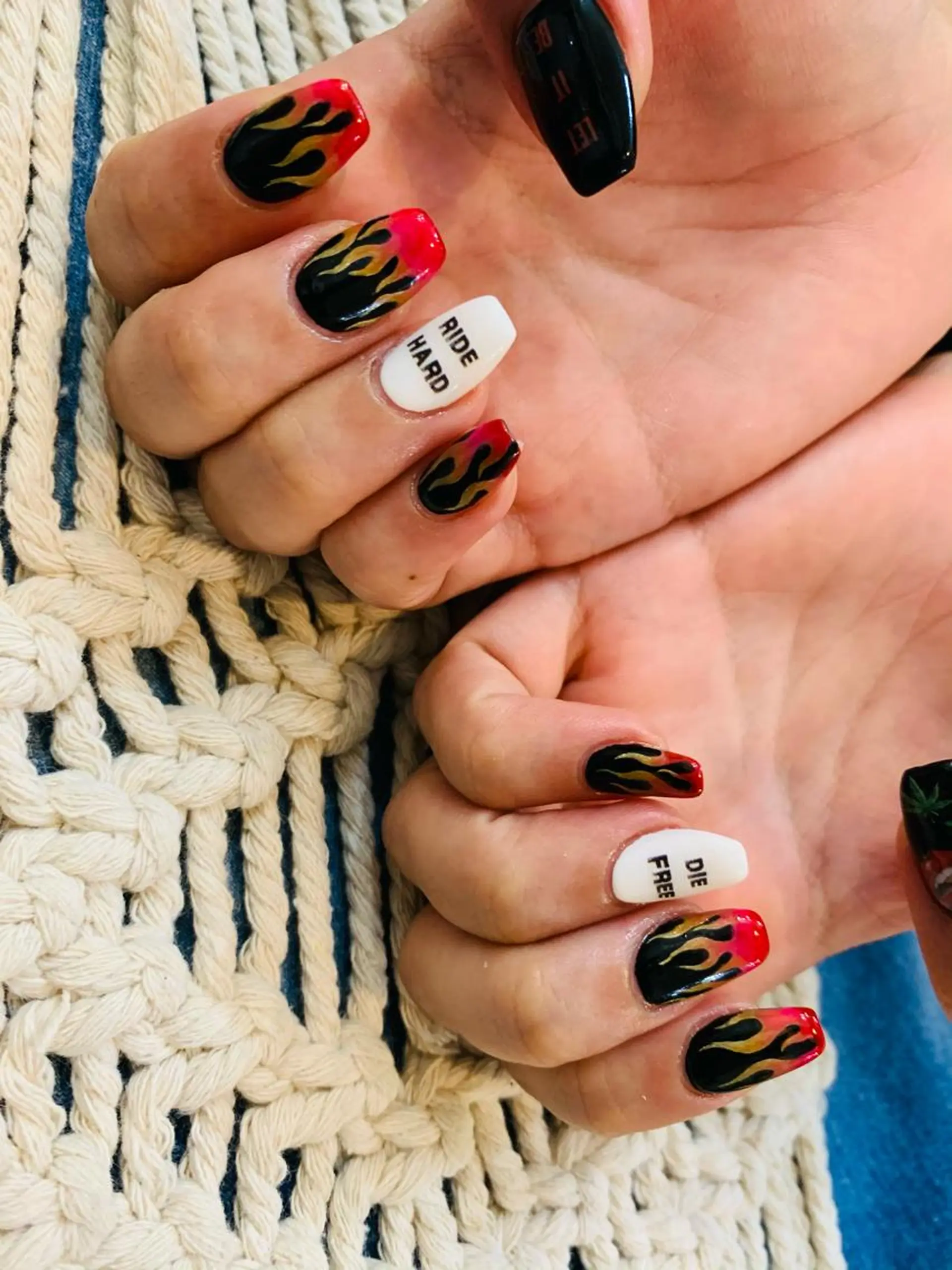 ネイル SENSE of LIBRE所属・SENSE of LIBREのネイルデザイン