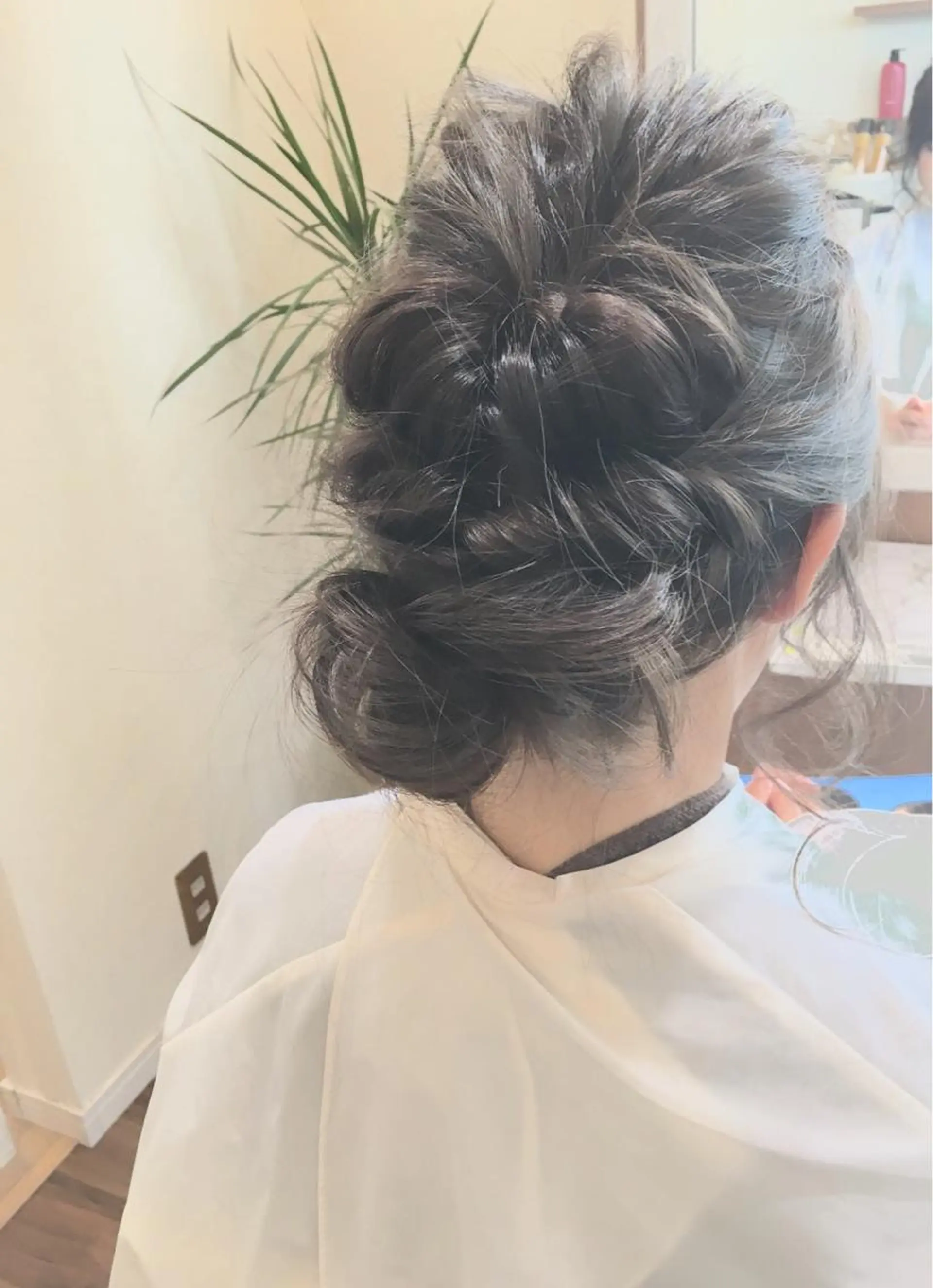 ミディアム ヘアアレンジ 小濱 秀人のヘアスタイル