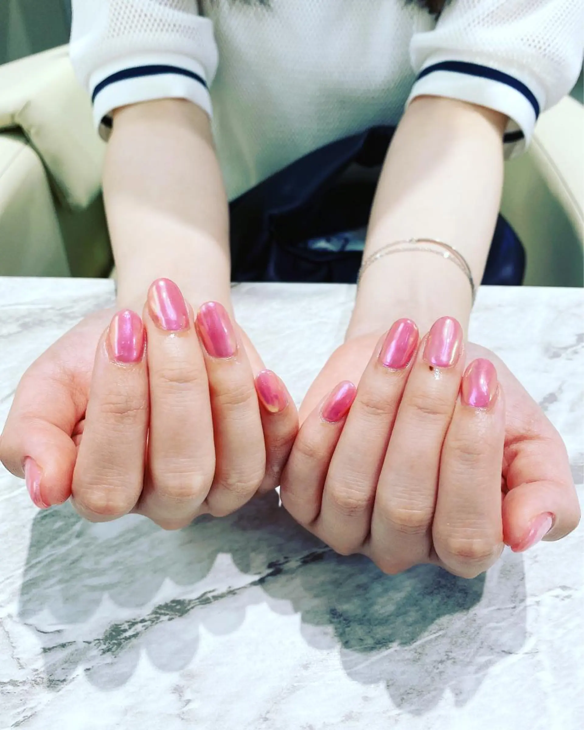 ネイル ミラーネイル ワンカラーネイル ピンク ハンドネイル フットネイル ハンドケア nail salon  AlgeTy所属・✴︎:.｡. MAKI.｡.:✴︎のネイルデザイン
