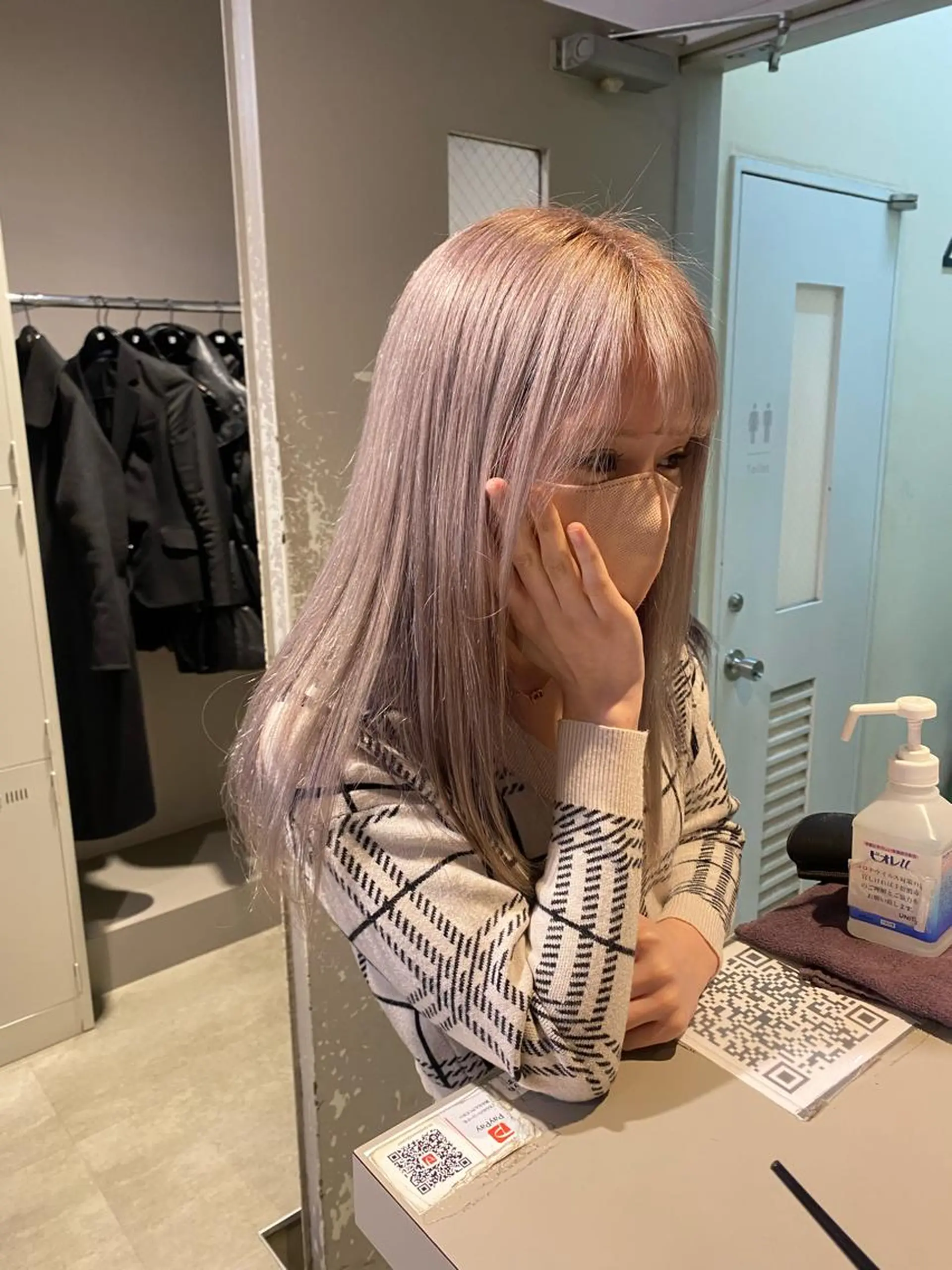 ミディアム ヘアカラー ヘアセット 韓国/トレンド レイヤー【101】のヘアスタイル