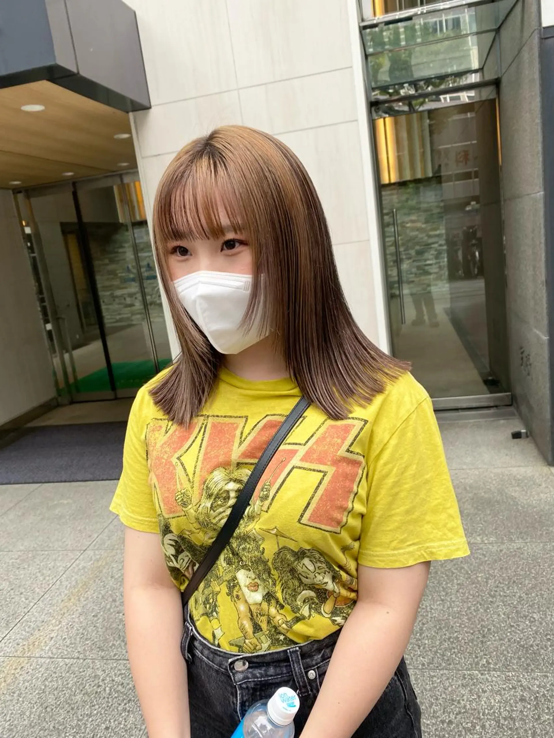 セミロング 髪と音処 マトぺ所属・デザインカラー/ボブ ブリーチカラー/ユリのヘアスタイル