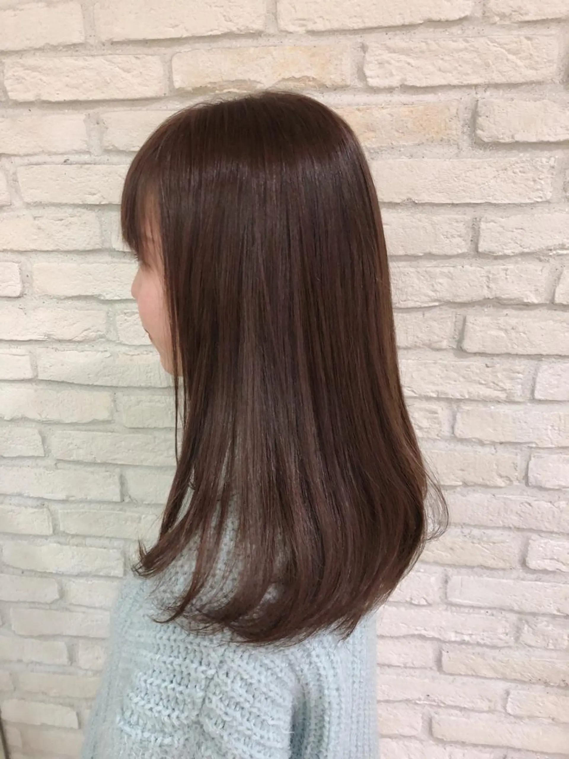 ミディアム カラー ベージュカラー ブリーチ ブリーチなしカラー ピンクカラー ピンクベージュ HAUS 片山みほのヘアスタイル