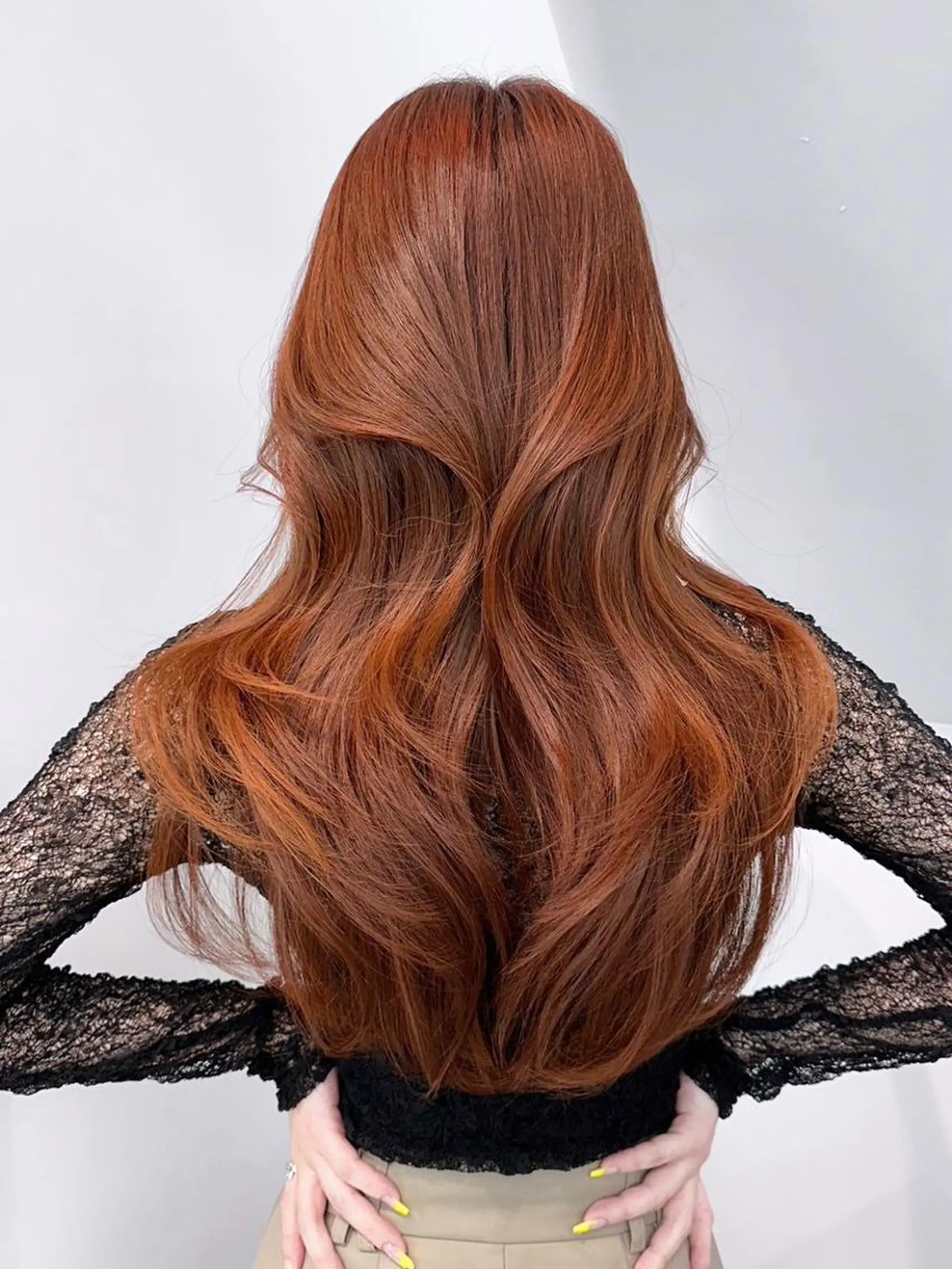 カラー セミロング ベージュカラー レイヤーカット カット ヘアカラー トリートメント ITbyALBUM 浦和店のヘアスタイル