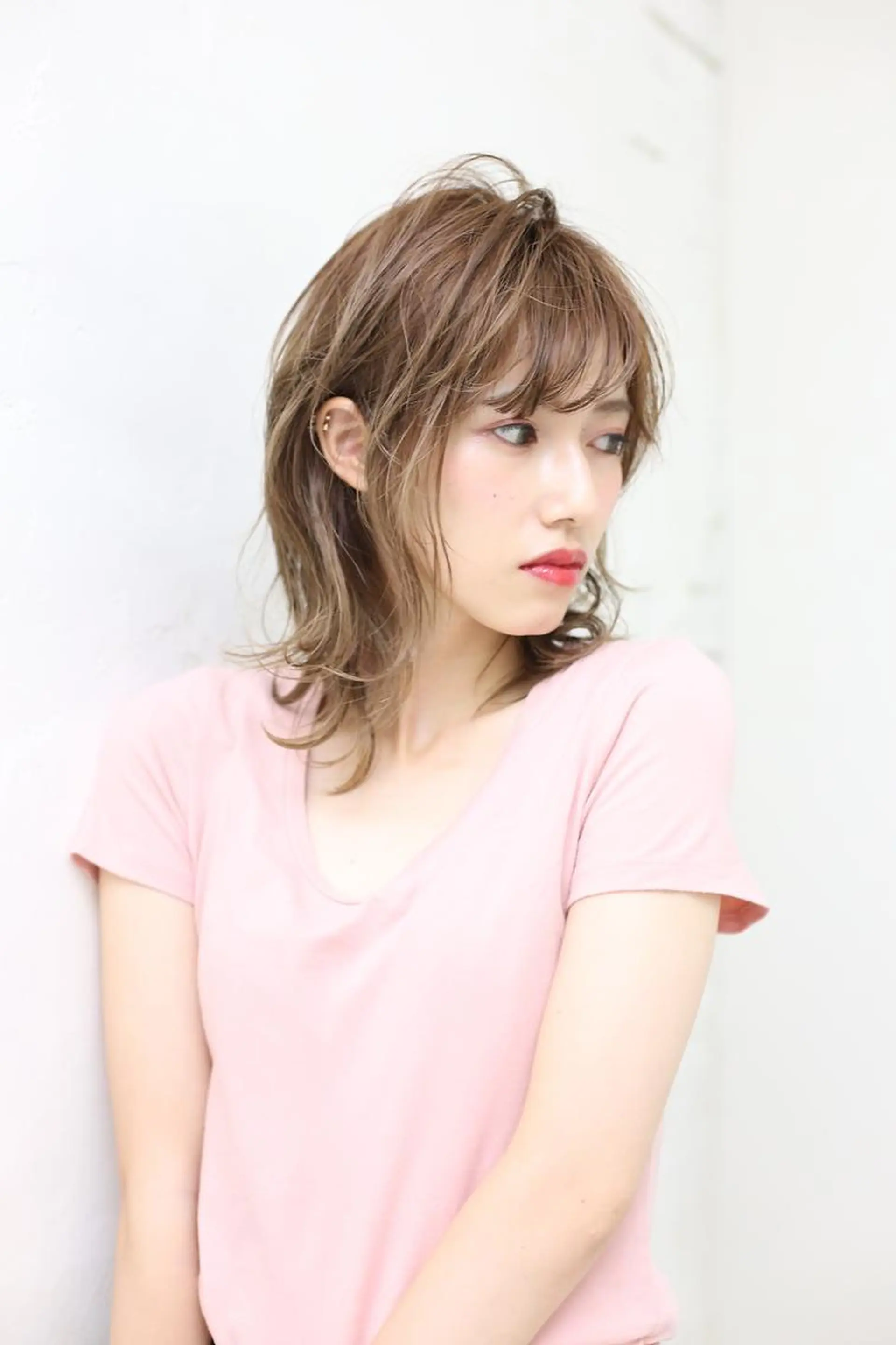 ミディアム 小林 永佳のヘアスタイル