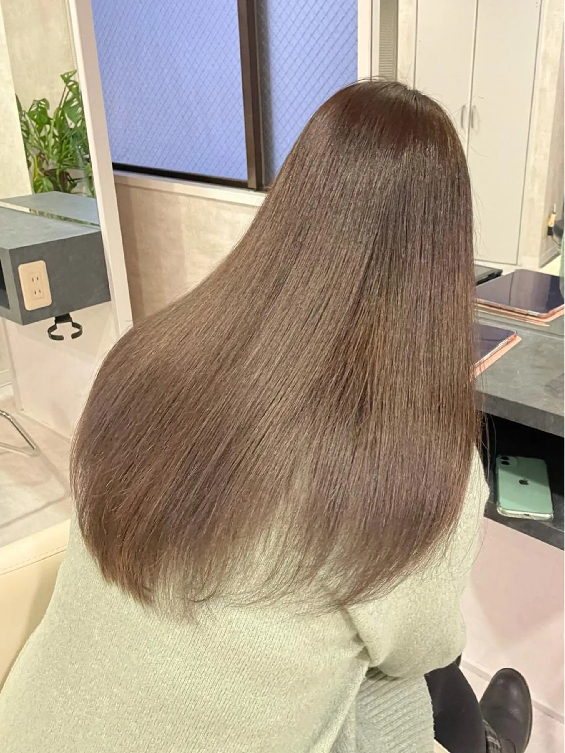 ロング カラー 飯田 実歩(じっぽ)のヘアスタイル