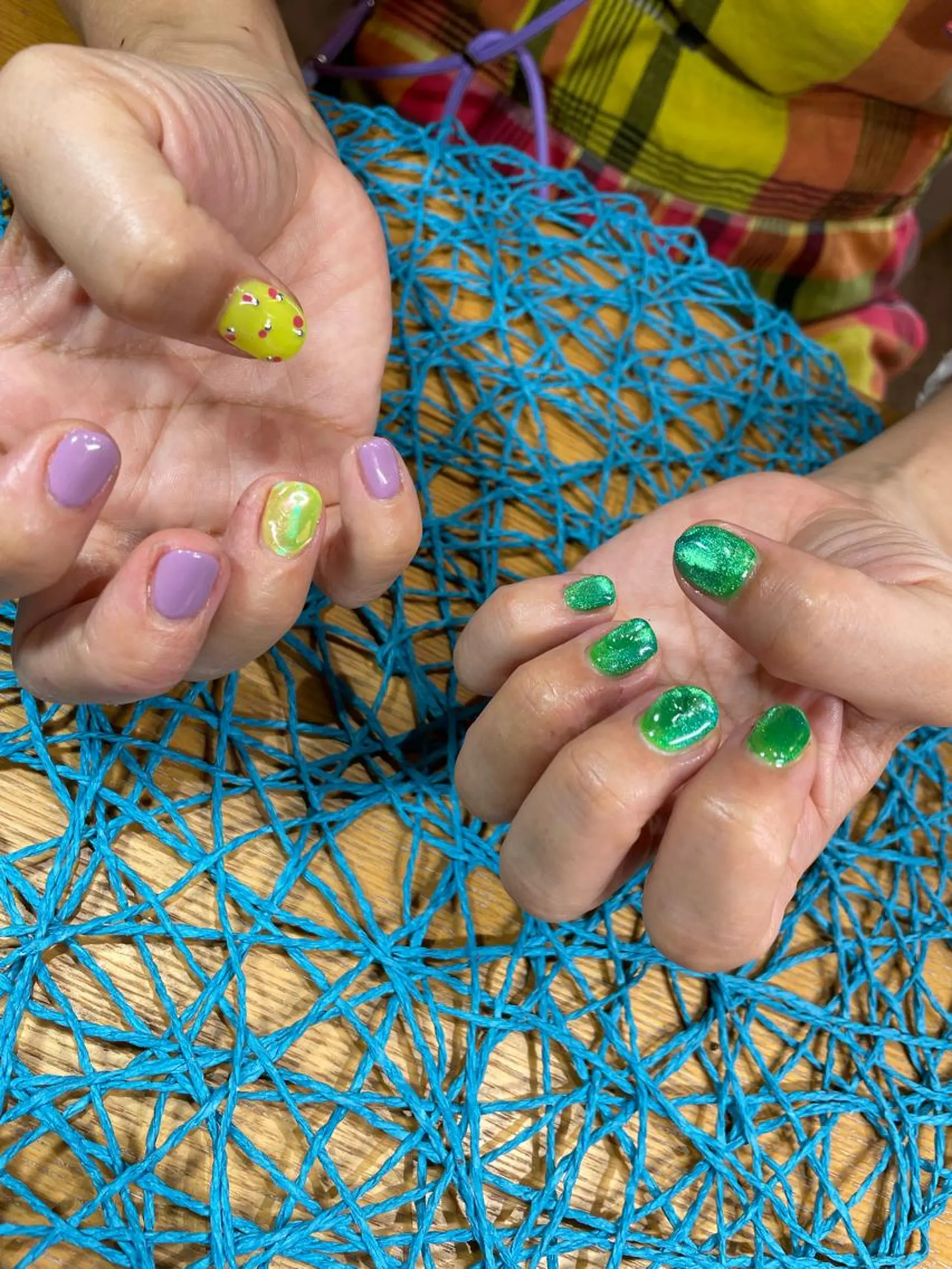 ネイル iiloo aromaworksのネイルデザイン