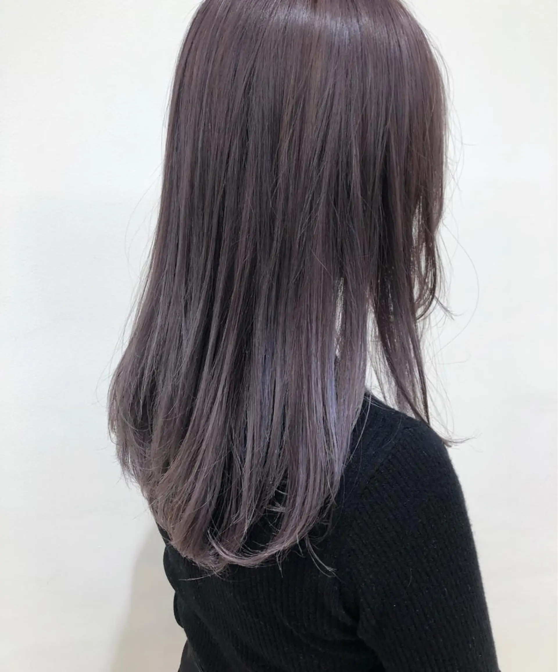 ロング カラー アッシュ ピンクカラー ピンクアッシュ ケアブリーチ 坪井佑樹のヘアスタイル