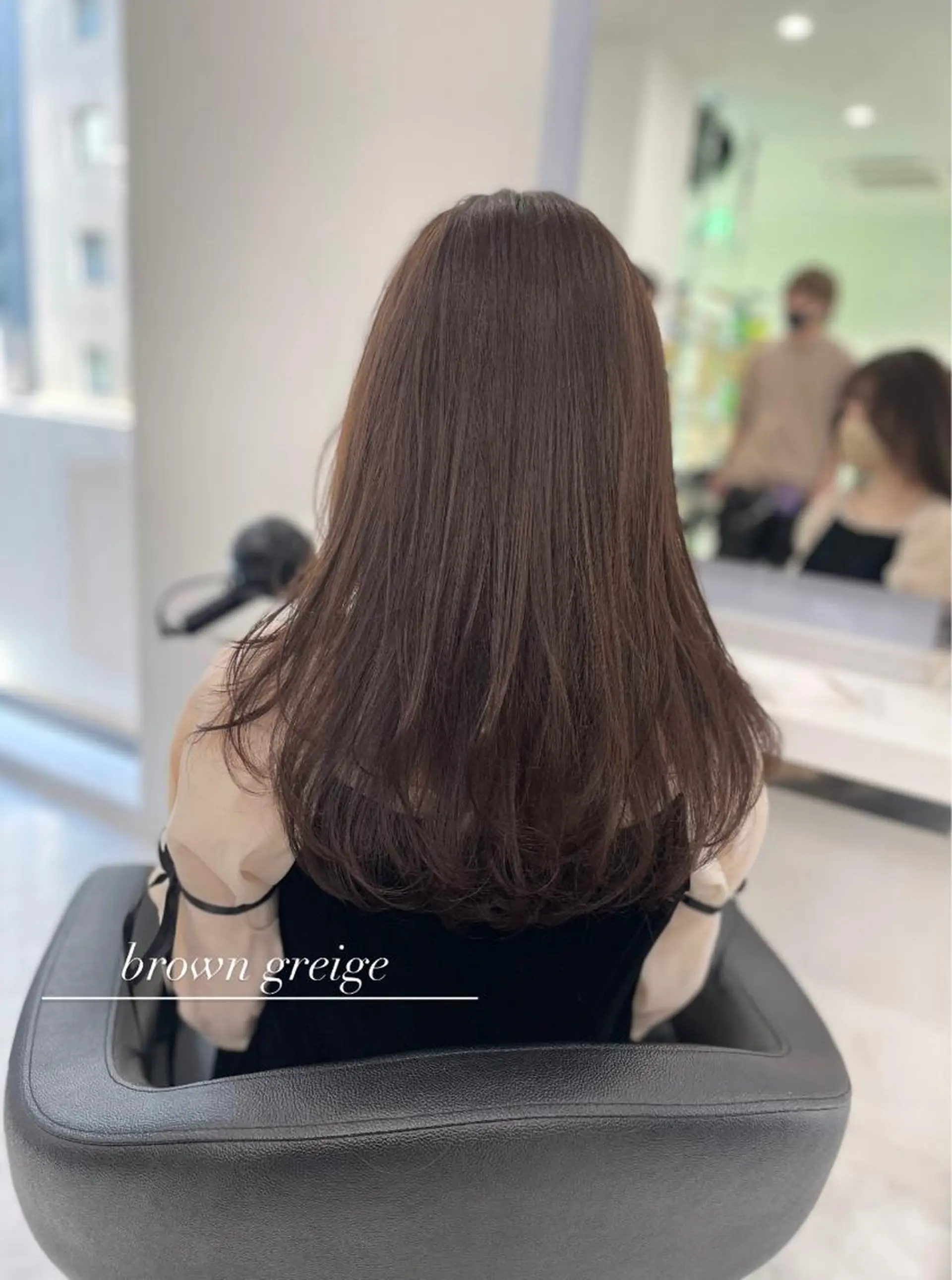 セミロング カラー ヘアアレンジ Ella所属・nana【艶髪】/ レイヤー/縮毛矯正のヘアスタイル