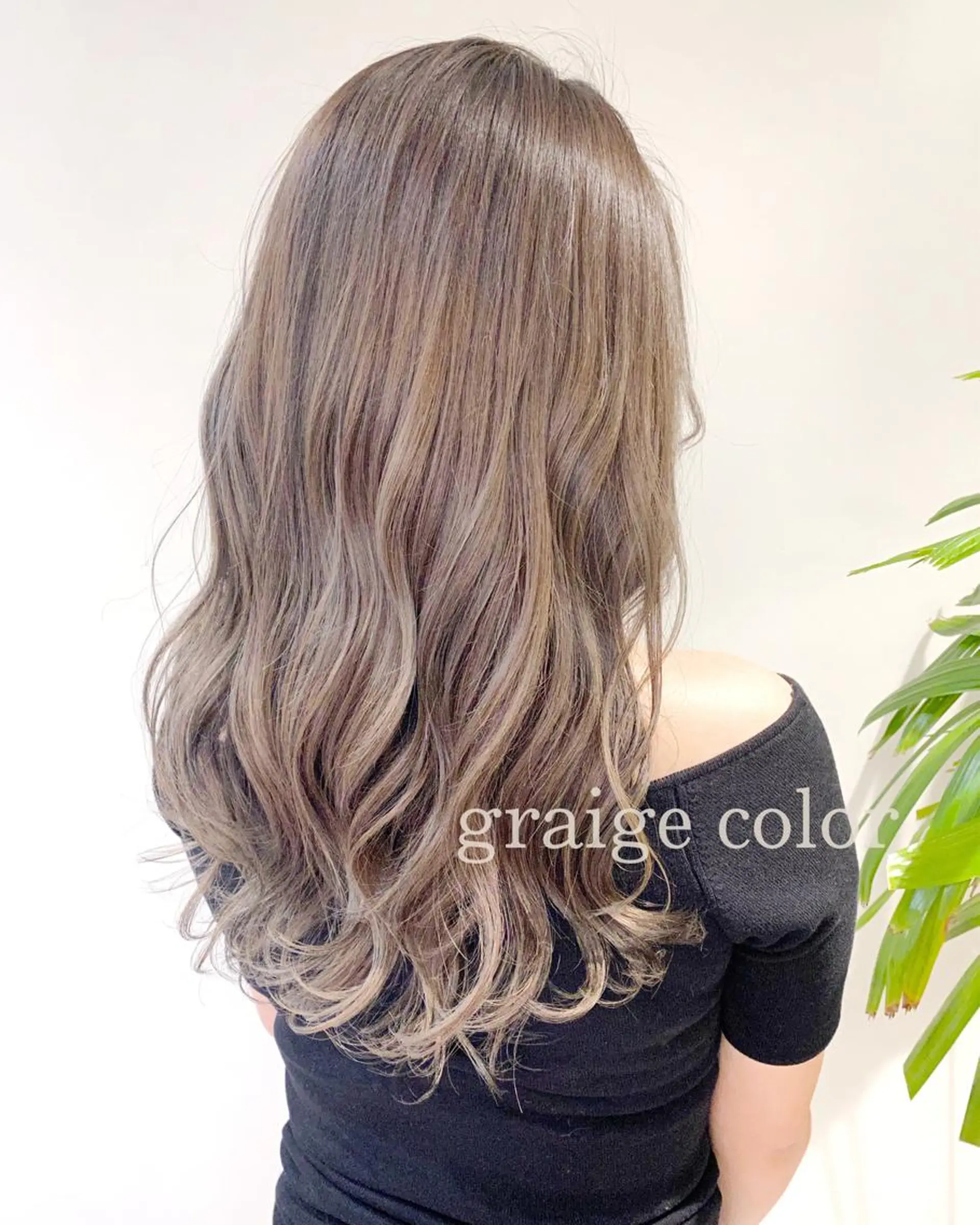 ロング カラー clomus所属・YUKA艶髪 🌸寛ぎ部屋のヘアスタイル