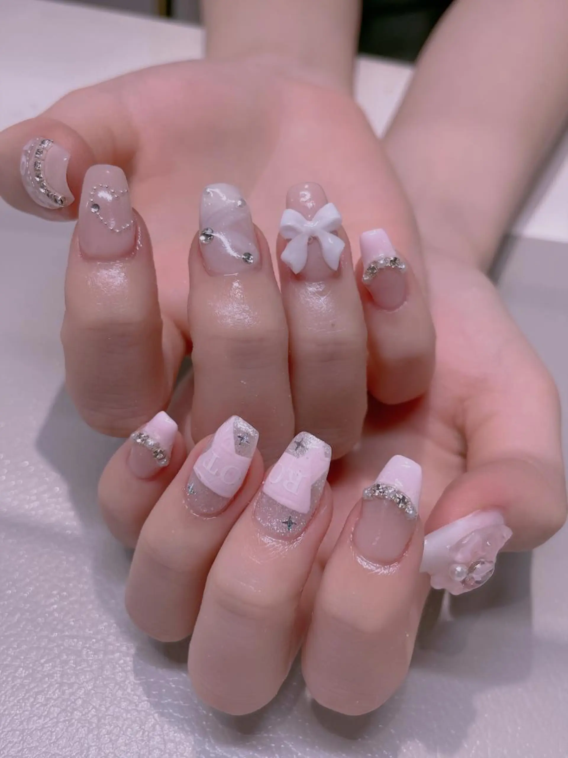 ネイル 美爪パラジェル導入店 Sunnilyのネイルデザイン