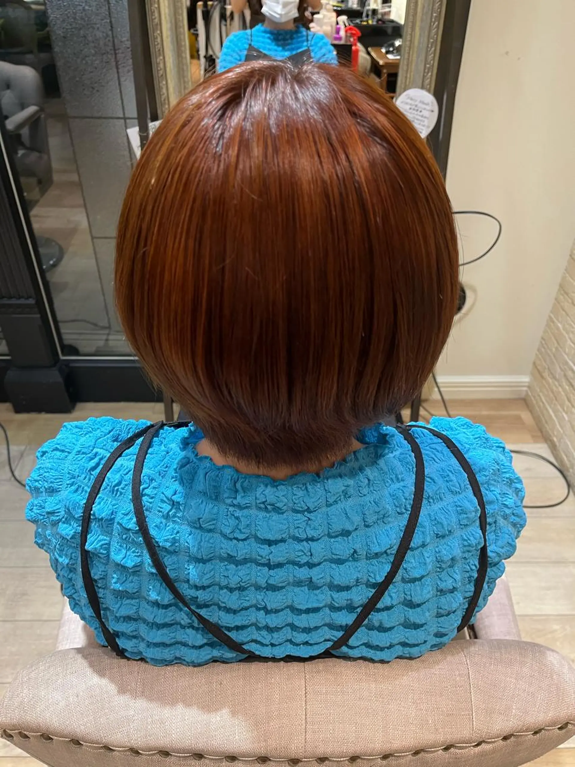 カラー ブリーチ ブリーチなしカラー オレンジ KOKORO 中村 朱里のヘアスタイル