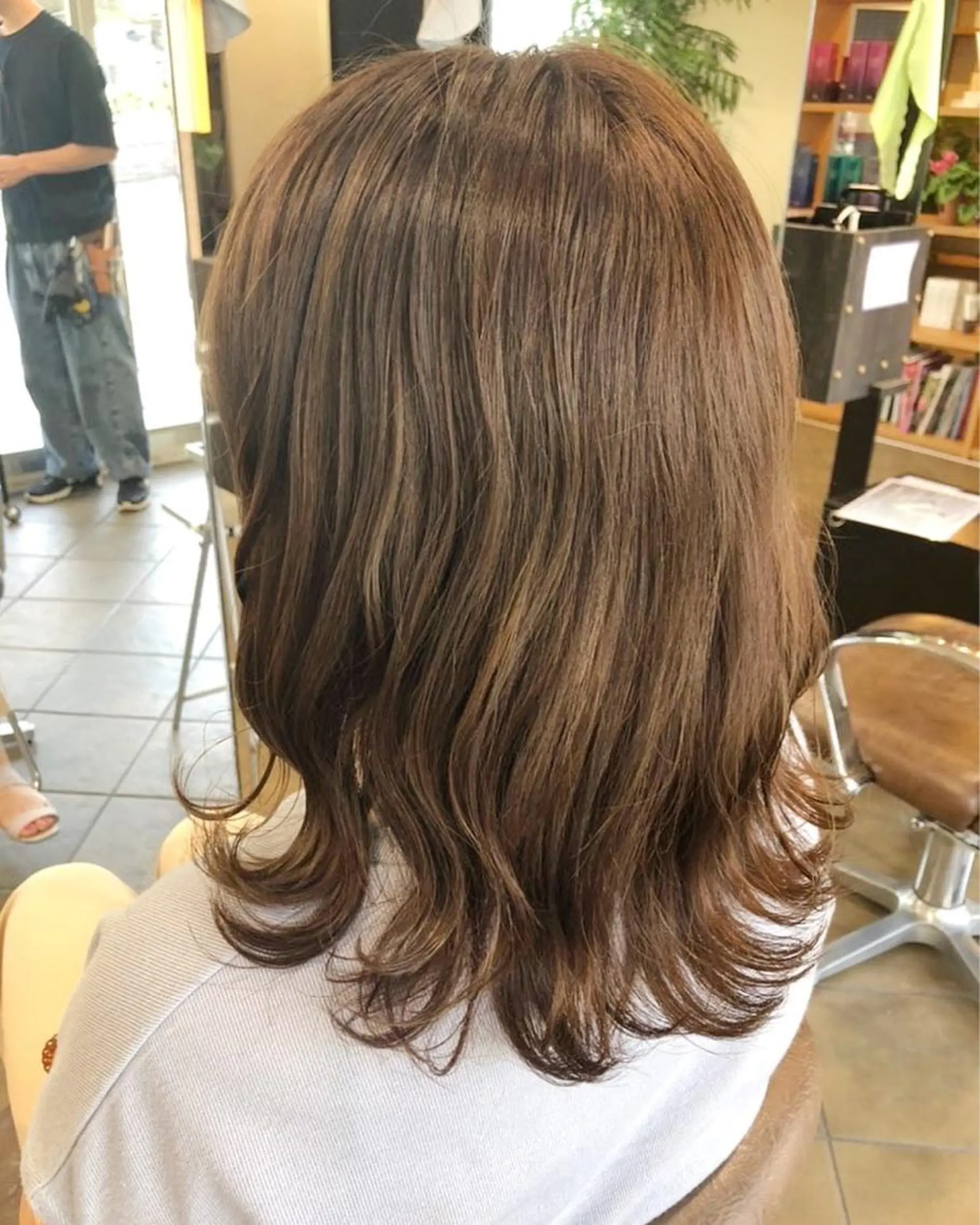 セミロング アッシュ カット ヘアカラー トリートメント Ripps長居所属・メテオ ／ヘアカラー 西川菜実のヘアスタイル