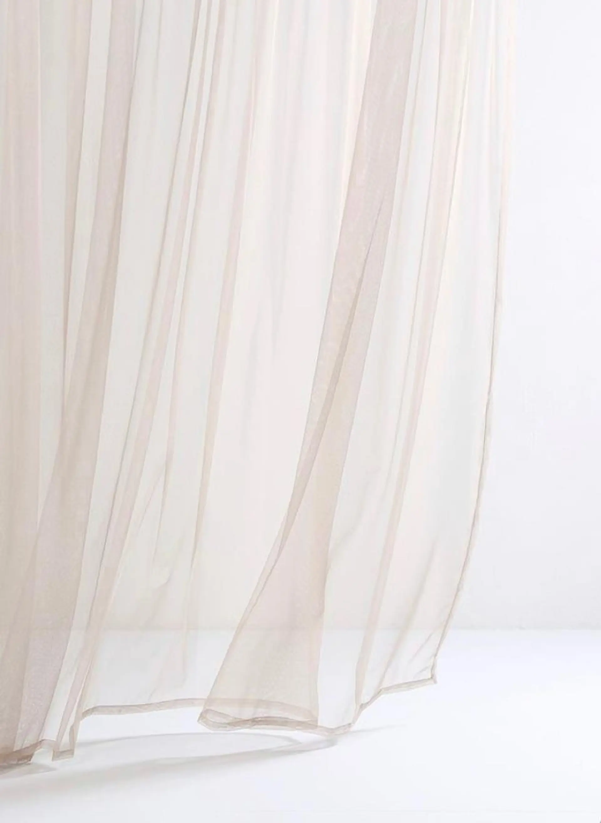 THE DAY所属・AKI HASHIMOTOのヘアスタイル