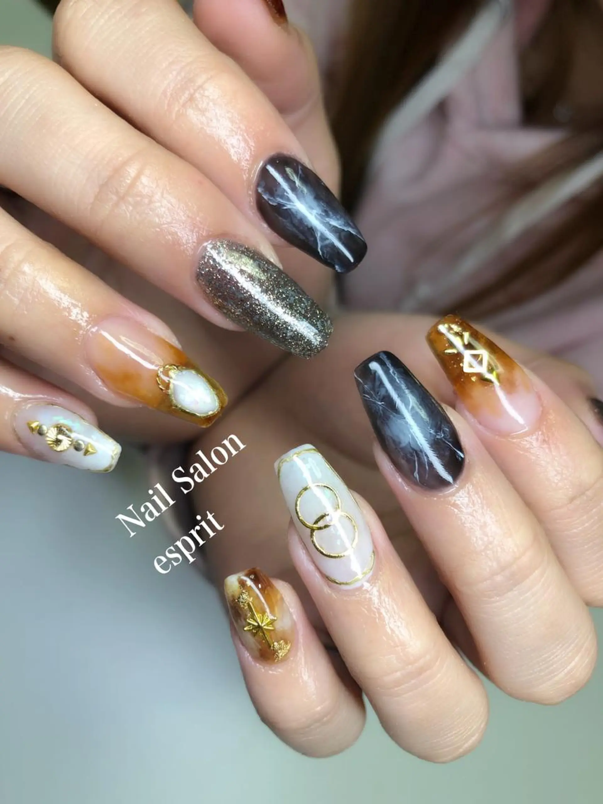 ネイル 長さ出し ロングネイル 持ち込み スカルプネイル ストーンネイル Nail Salon espritのネイルデザイン
