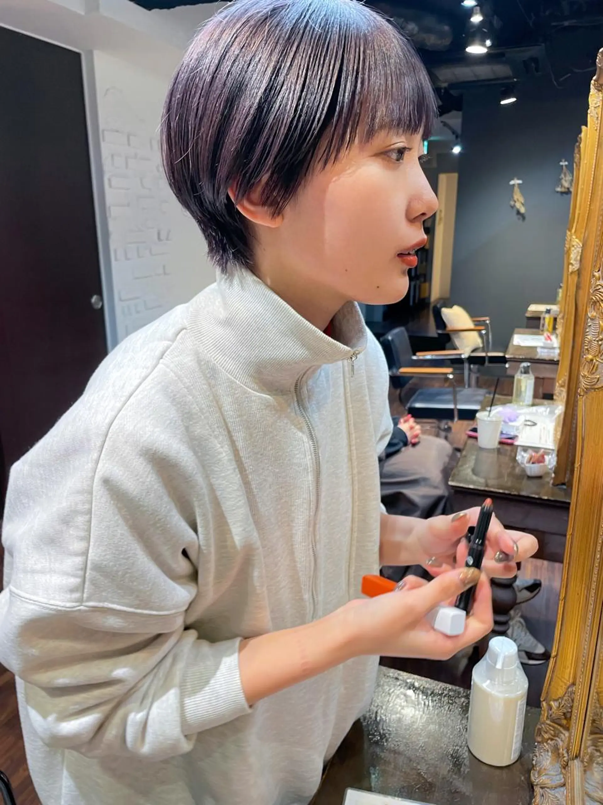 ショート カット ヘアカラー トリートメント オカモト ミユウのヘアスタイル