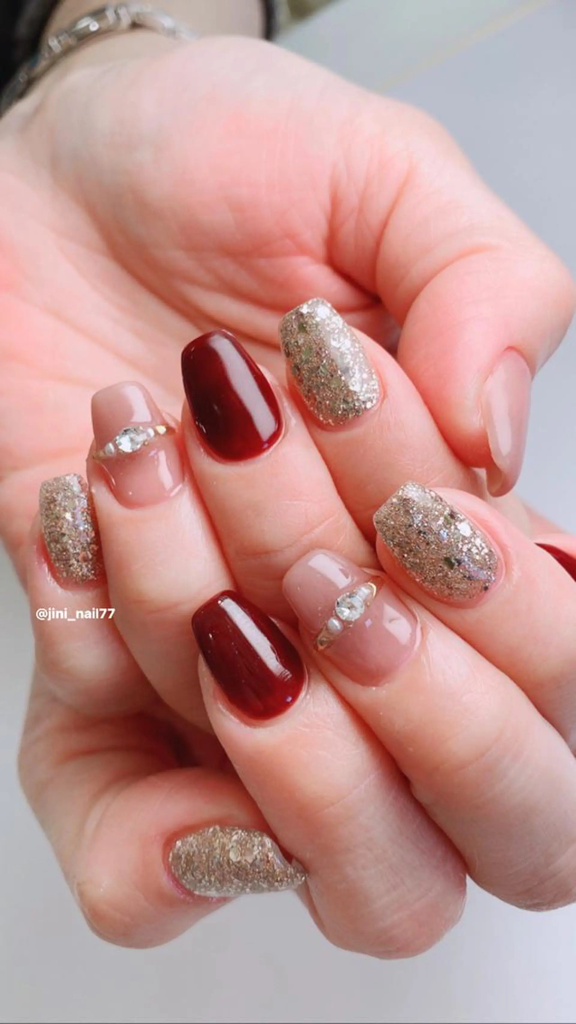 ネイル ハンドネイル JINI NAIL所属・ジニ ネイルのネイルデザイン