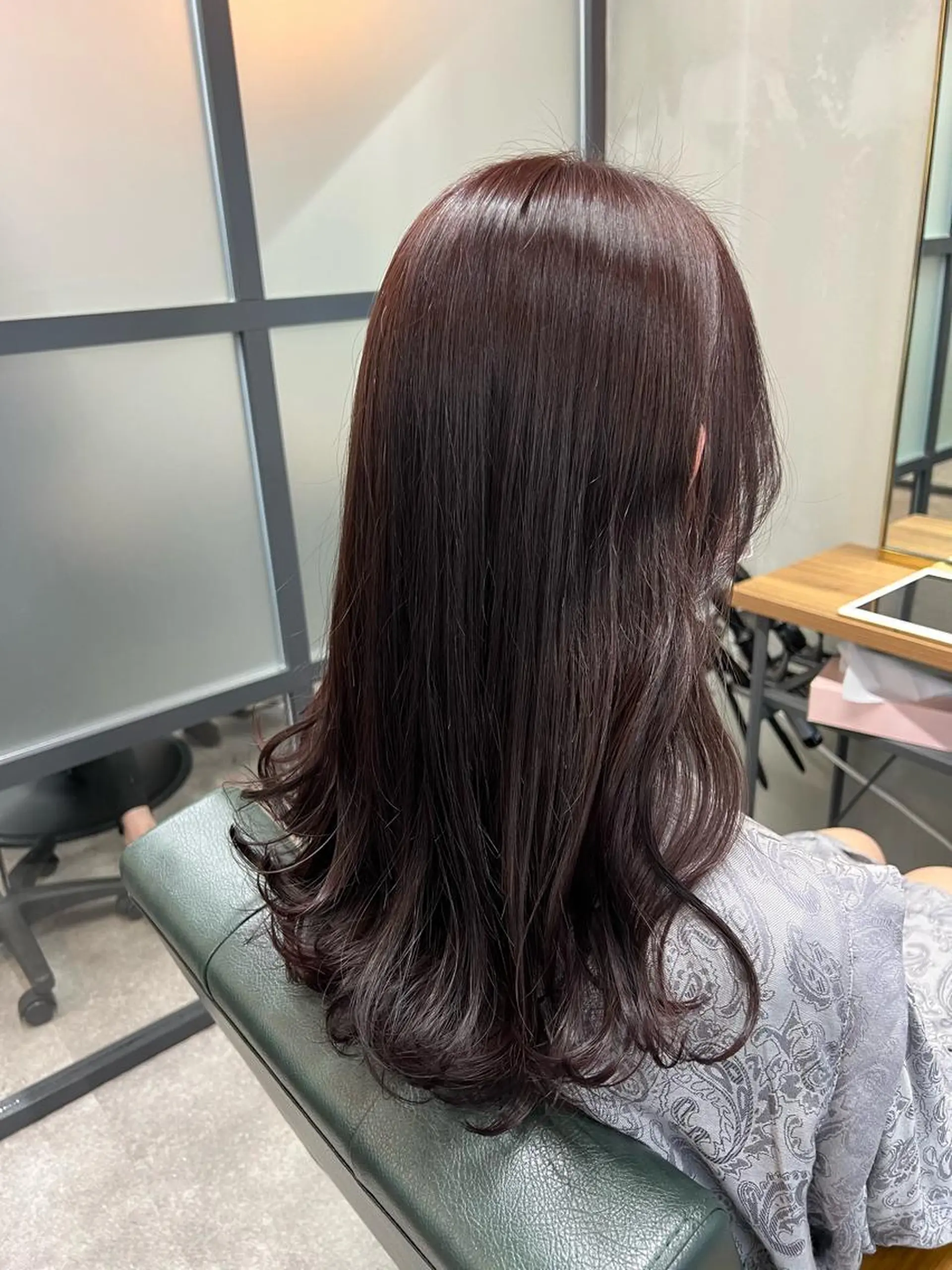 ロング カラー ラベンダーカラー ヘアカラー トリートメント S.BROOM SAYAKA⭐︎のヘアスタイル