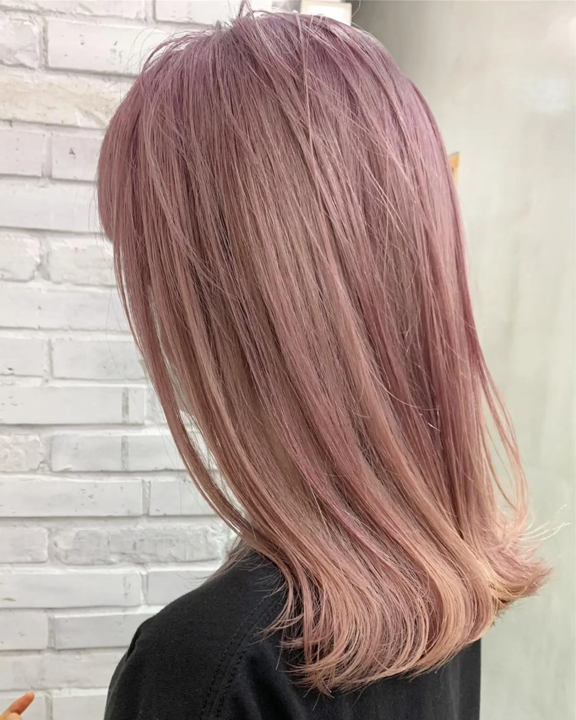 セミロング カラー 韓国/ハイトーン/ ボブ🎀MIKU🎀のヘアスタイル