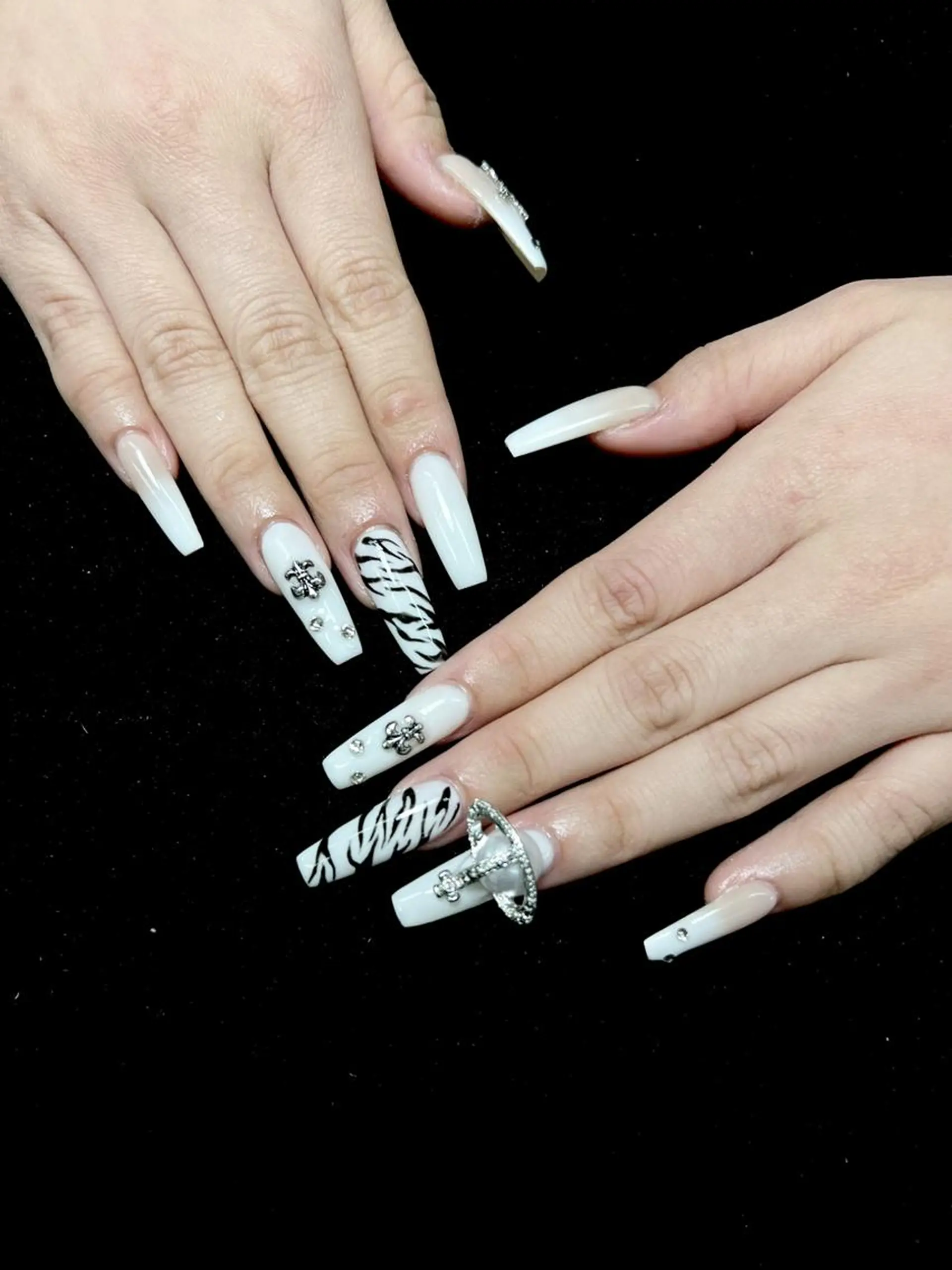 ネイル ハンドネイル な なのネイルデザイン