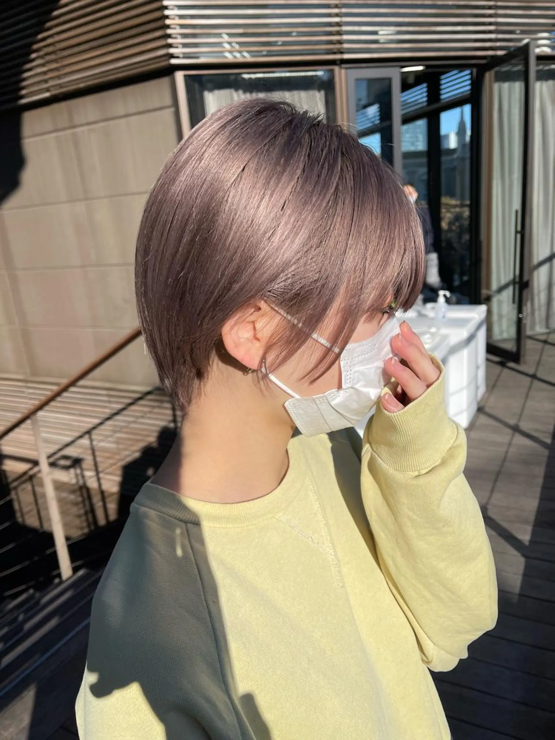 ショート カラー ベージュカラー ブリーチ ピンクカラー ホワイトベージュ mee.urawa所属・似合わせショート×透 明感/やじまたかしのヘアスタイル