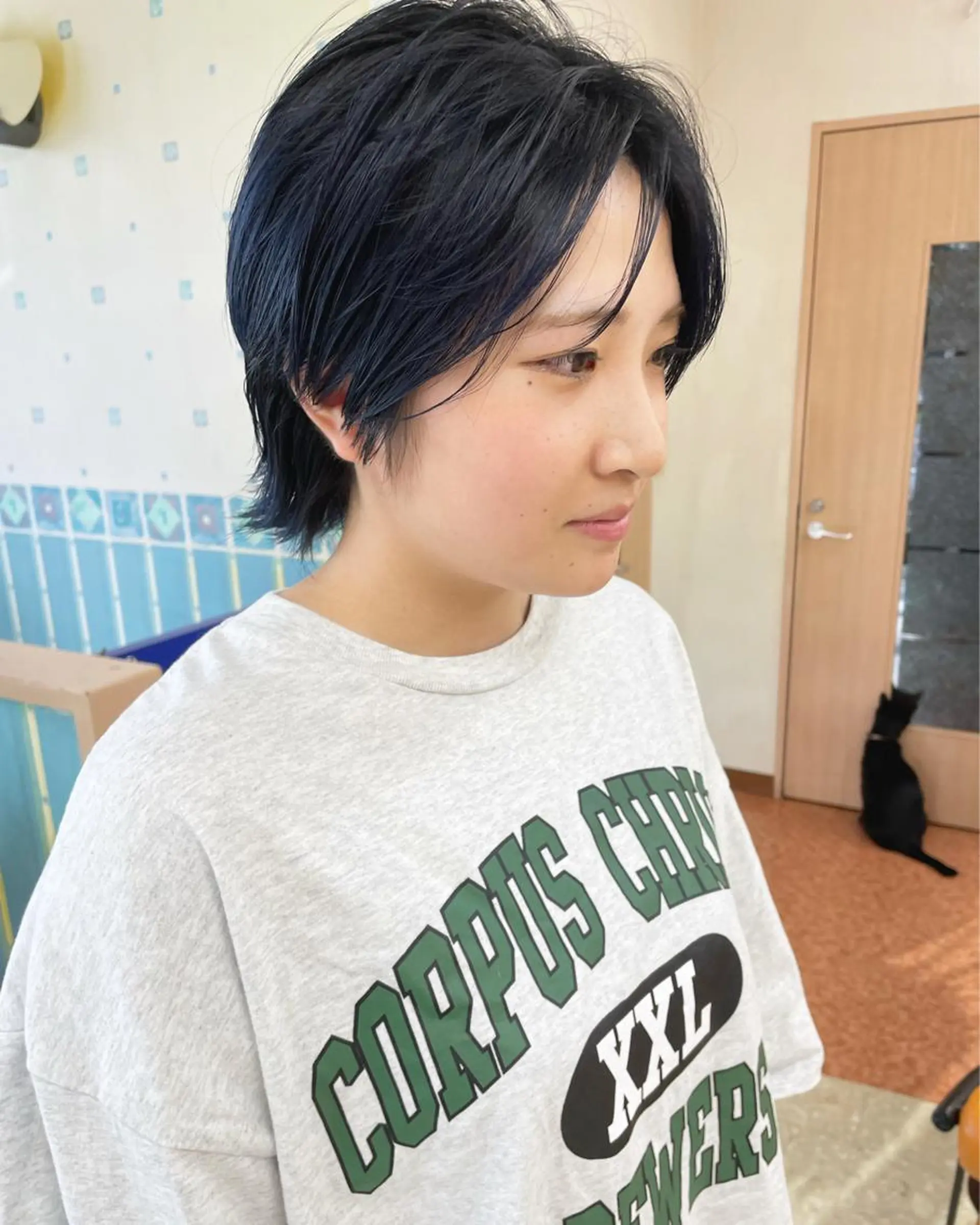 ショート カラー 黒髪 ブルーカラー ブルーブラック River,Land所属・yui .のヘアスタイル