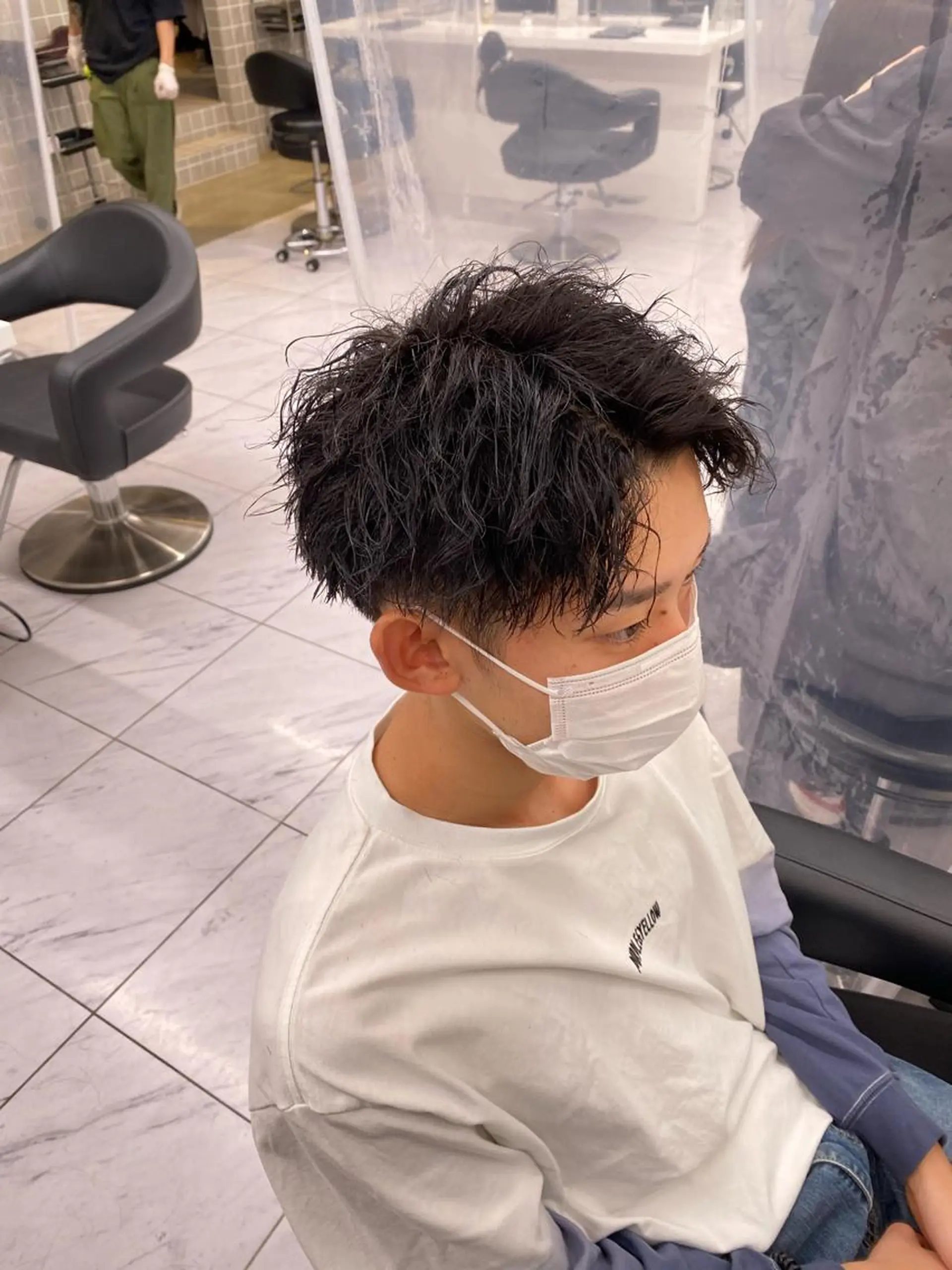 ミディアム パーマ ヘアアレンジ メンズ カット パーマ メンズ特化 水口湧太のヘアスタイル