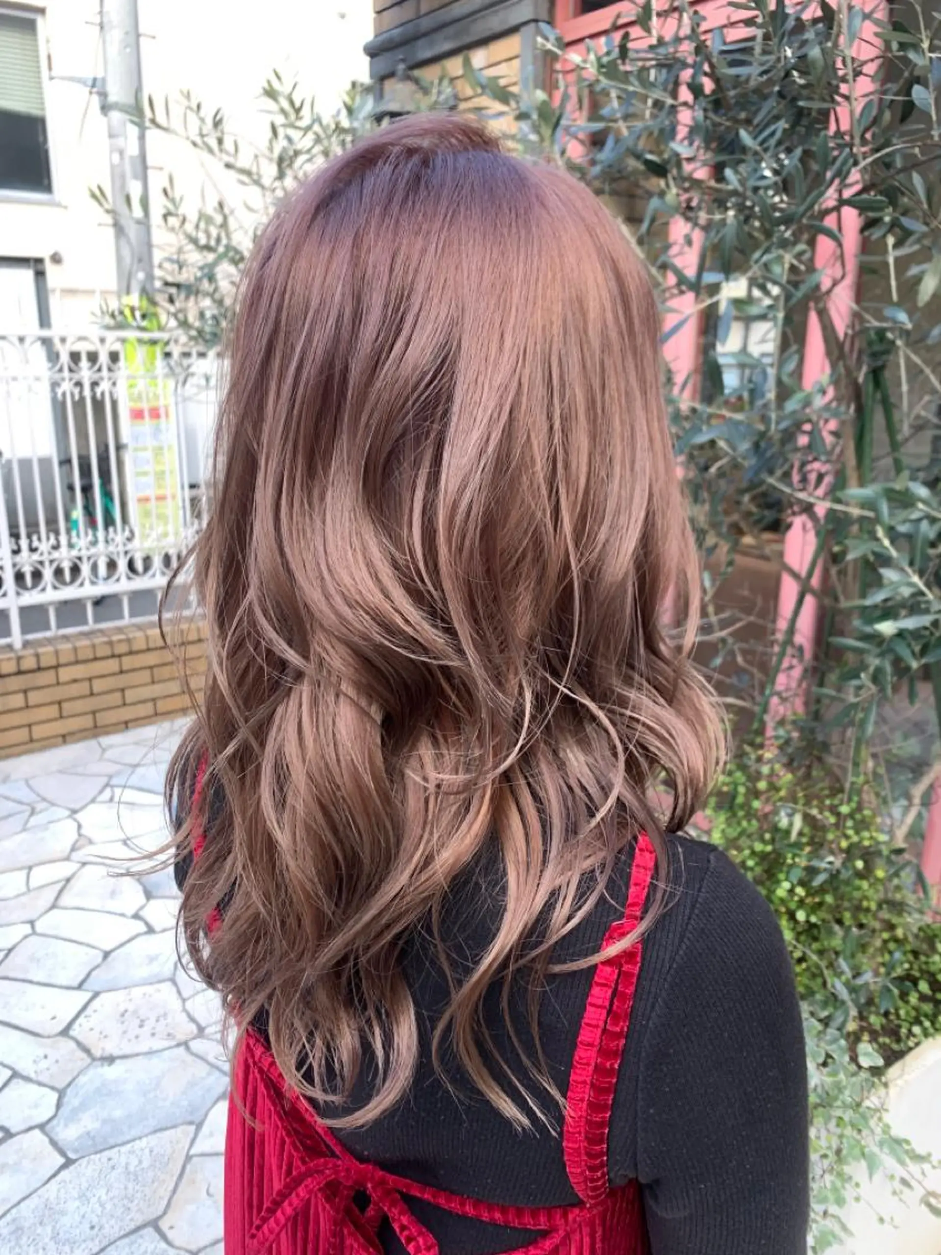 ミディアム カラー 今村 愛美のヘアスタイル