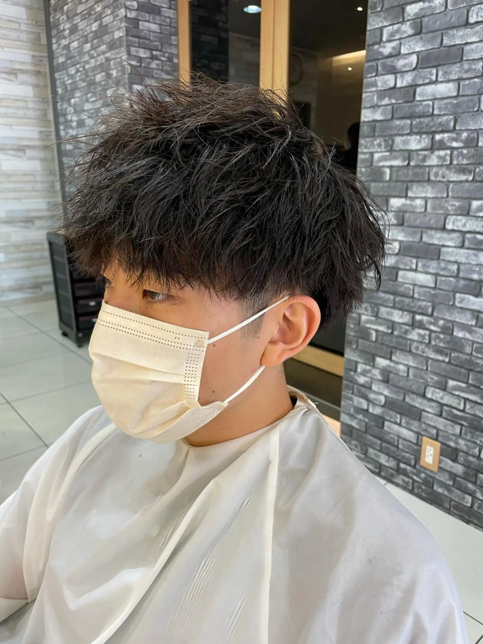 パーマ メンズ ザクザクレイヤー 🍀/ブリーチ/小田のヘアスタイル