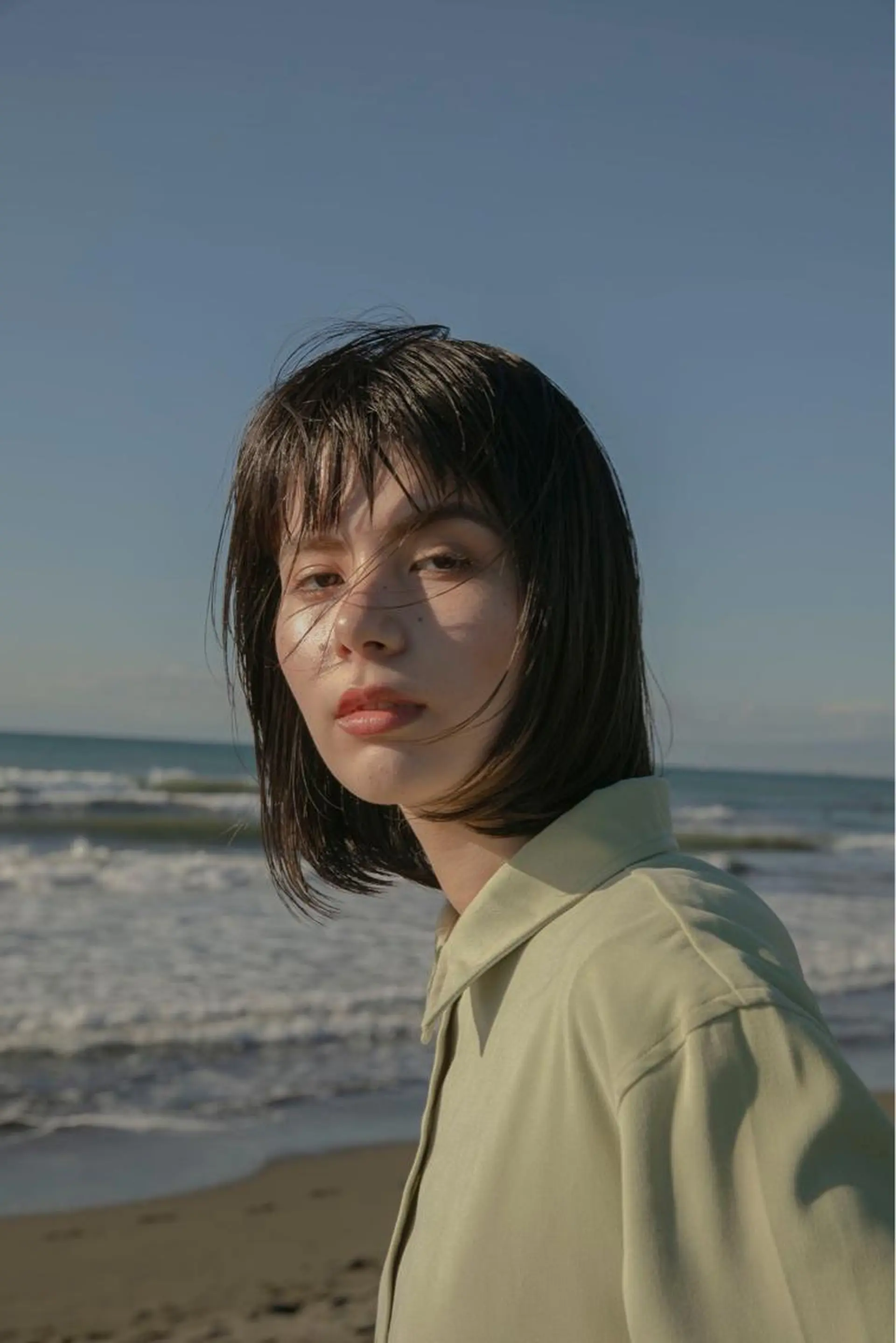 セミロング LOREN＋透明感 オリーブhirokoのヘアスタイル