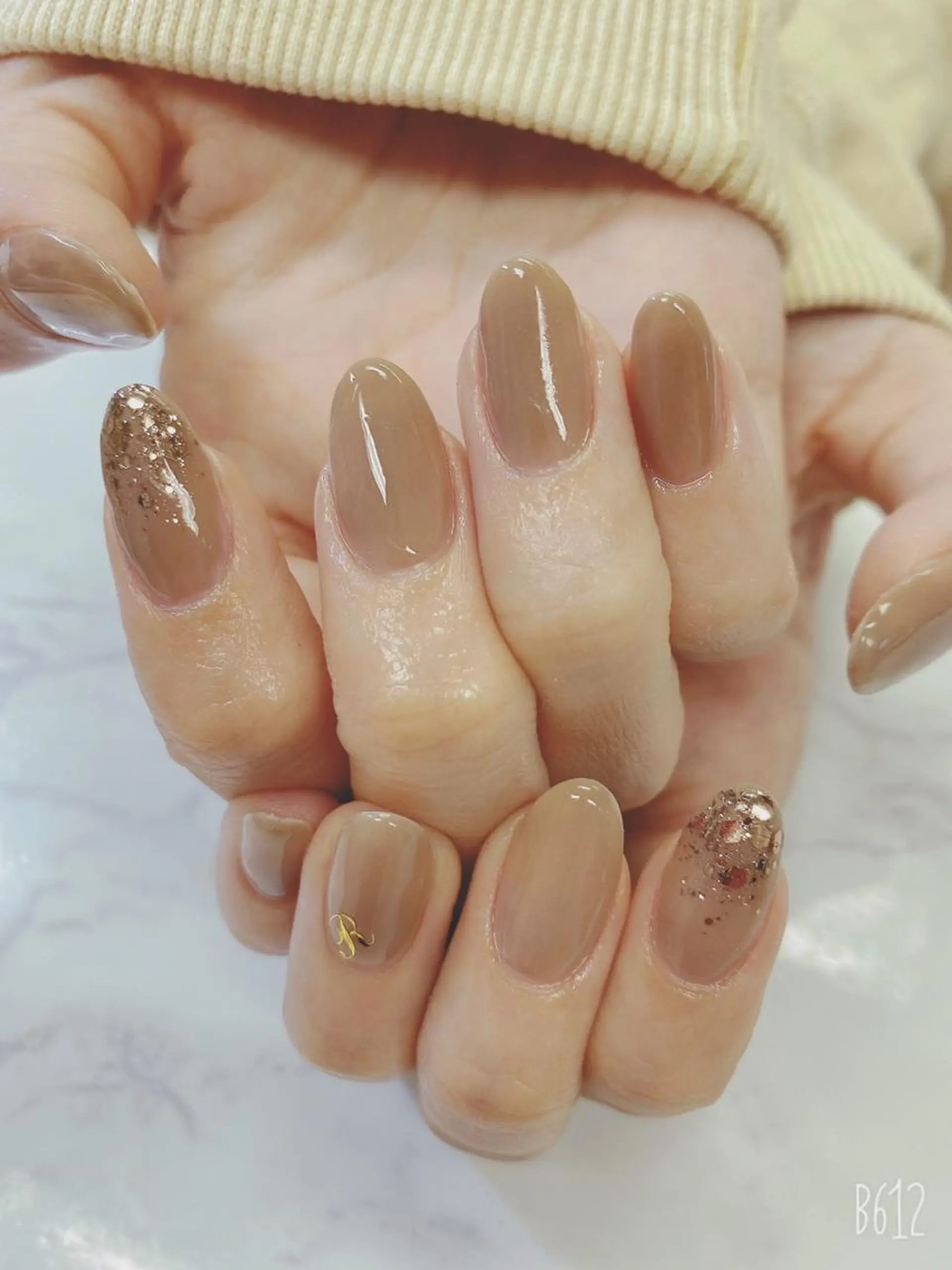 ミディアム ハンドネイル フットネイル JNA認定講師🌸 RIEのネイルデザイン