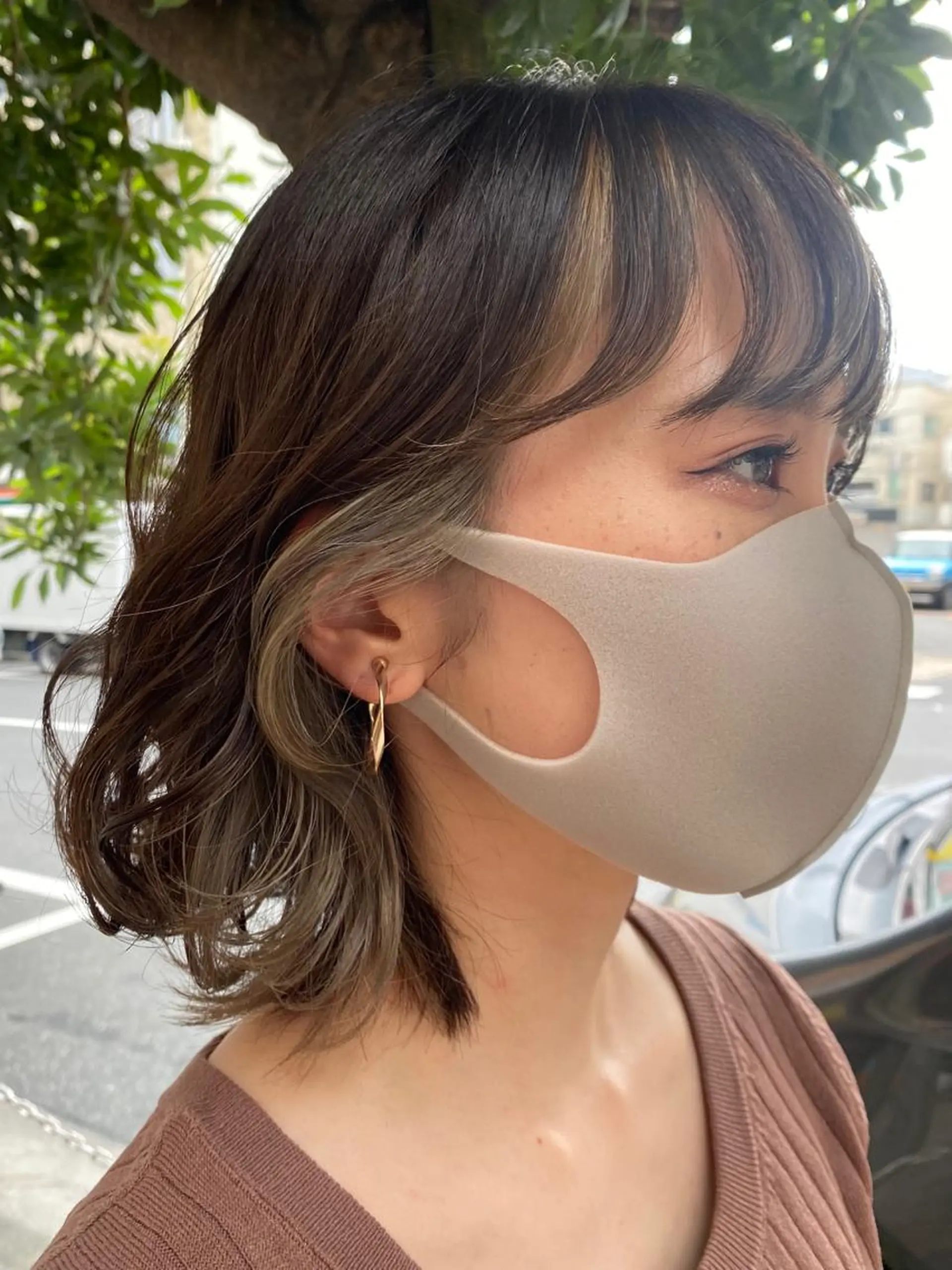 ミディアム カラー 切りっぱなしボブ インナーカラー ボブ 21salon所属・non .のヘアスタイル